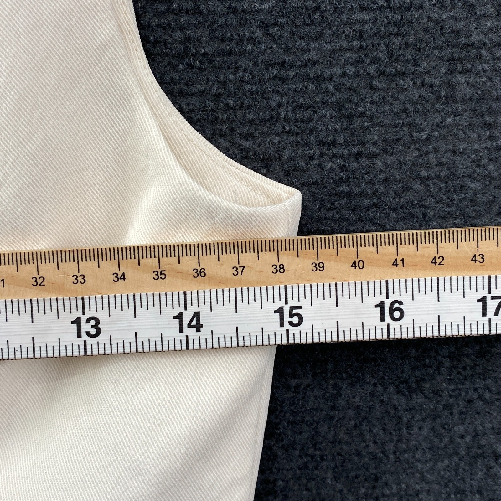 Product photograph [circular:f2eb4e43ddfa0c83]