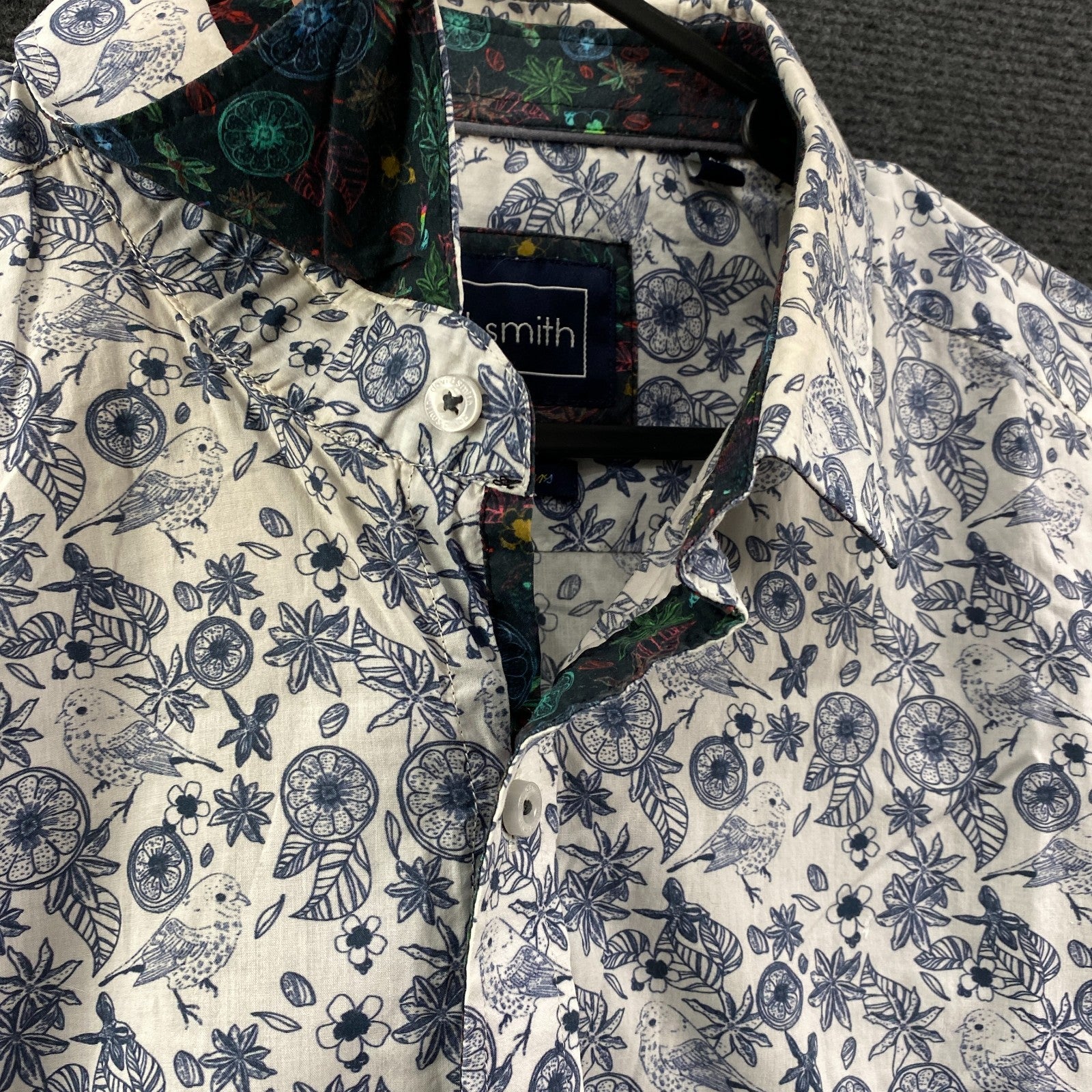 Product photograph [circular:1893b53efc66ba63]