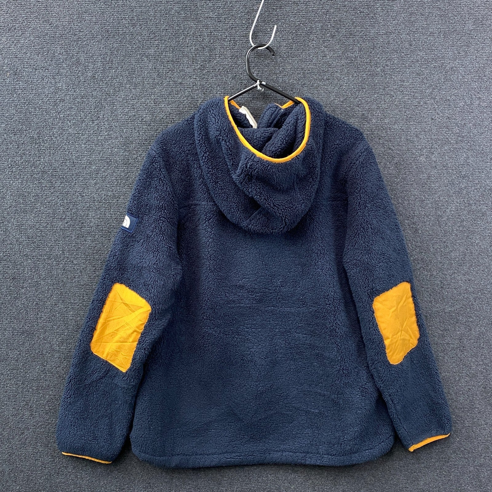 Product photograph [circular:e28eeee909b90553]