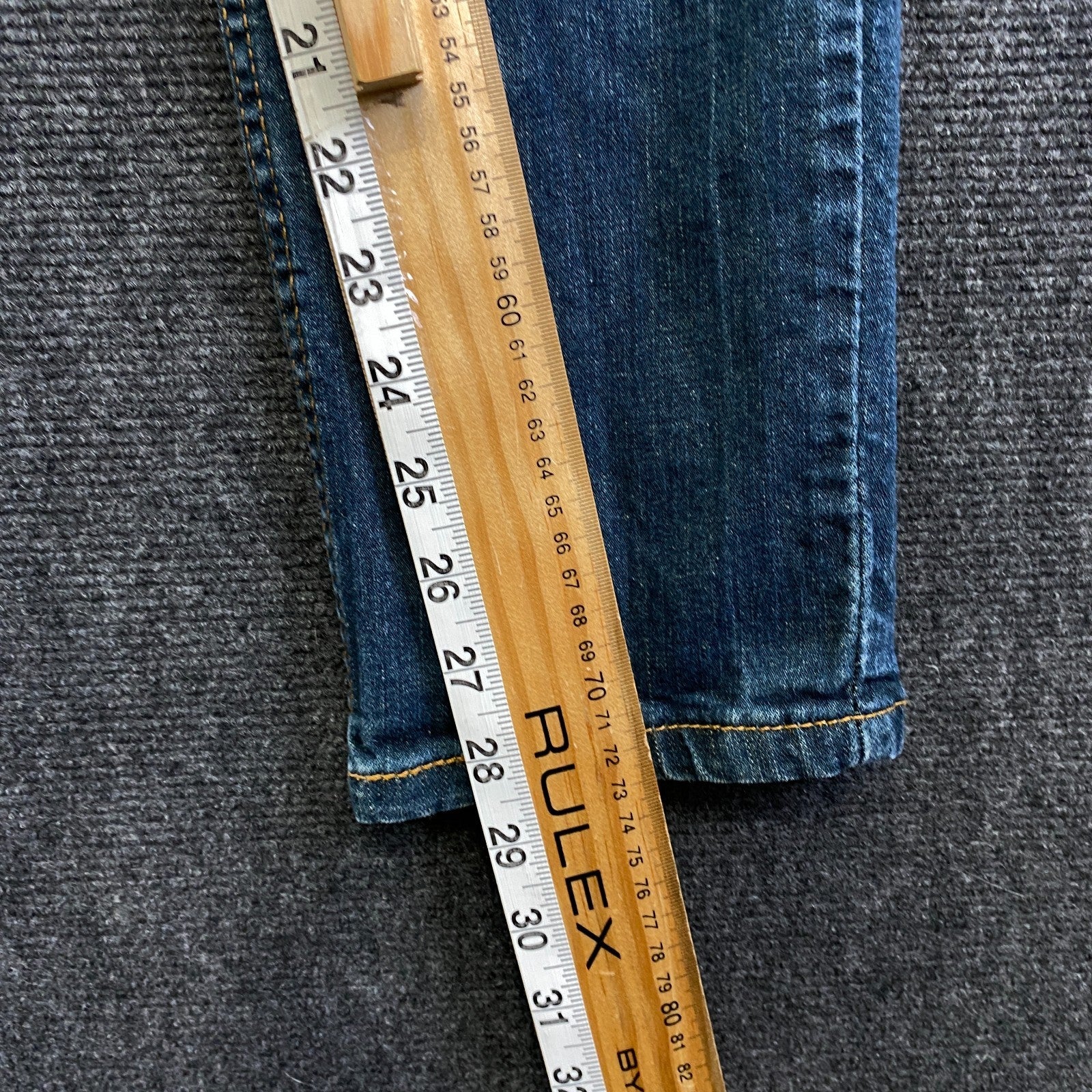 Product photograph [circular:4e96d59d58383951]