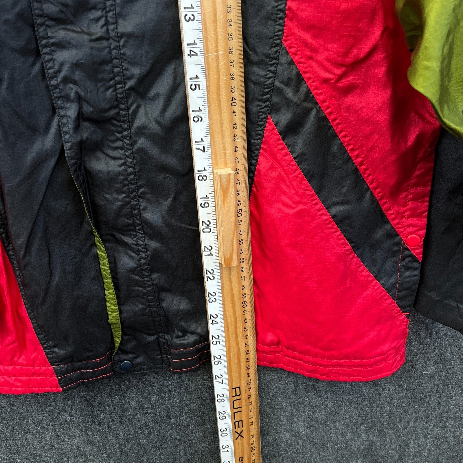 Product photograph [circular:988d1b9f855f96ad]