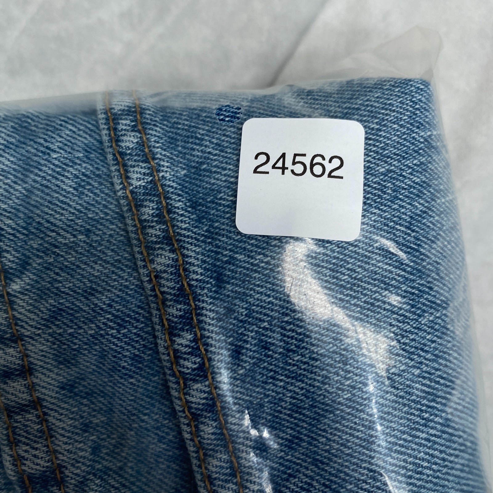 Product photograph [circular:10dc09890bcd746a]