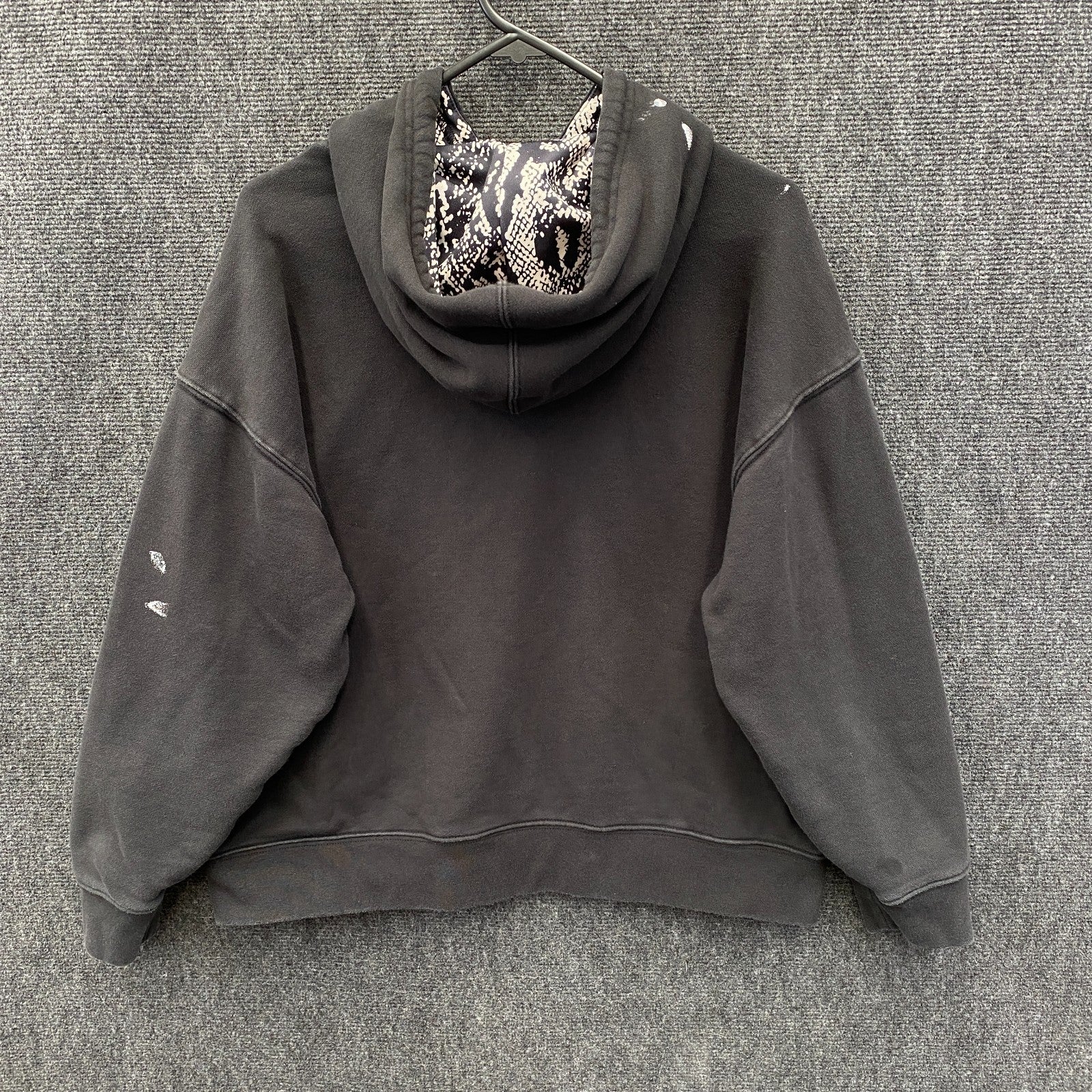Product photograph [circular:cf6eaeb6df9b7b5f]