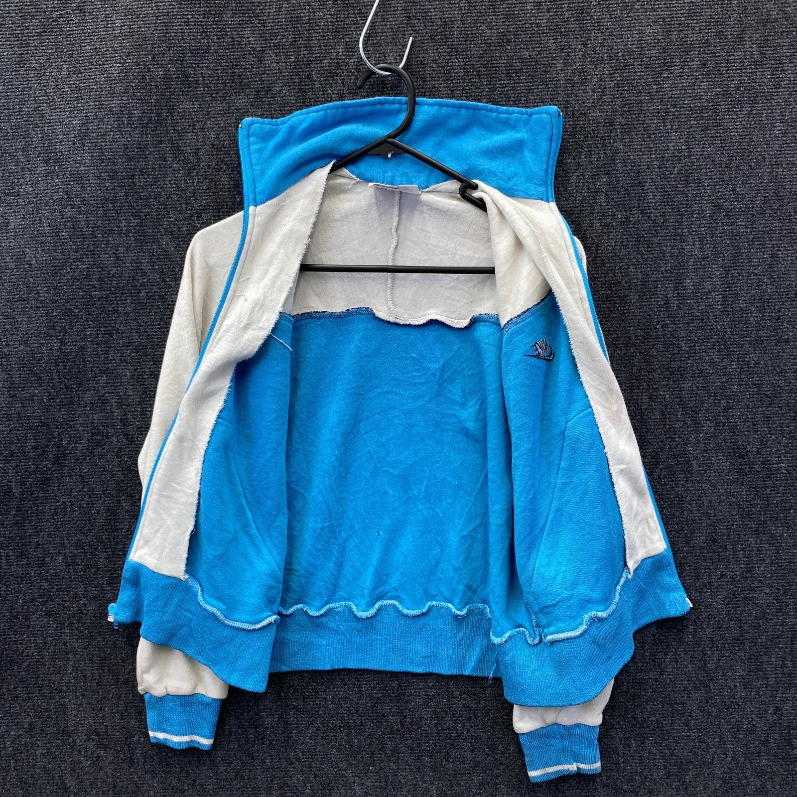 Product photograph [circular:6973bb1069b3ba6b]