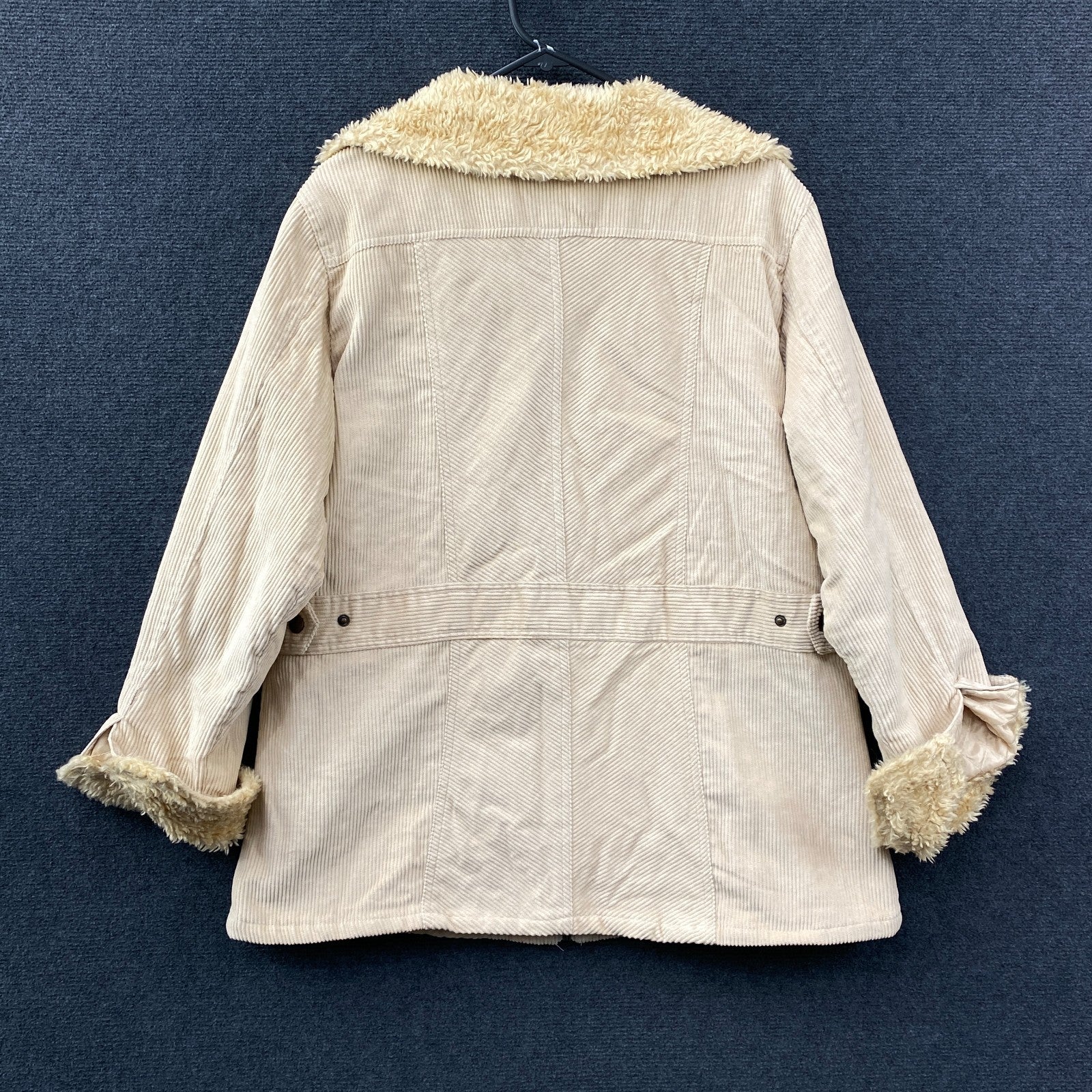 Product photograph [circular:68b74bc91c7a14d3]