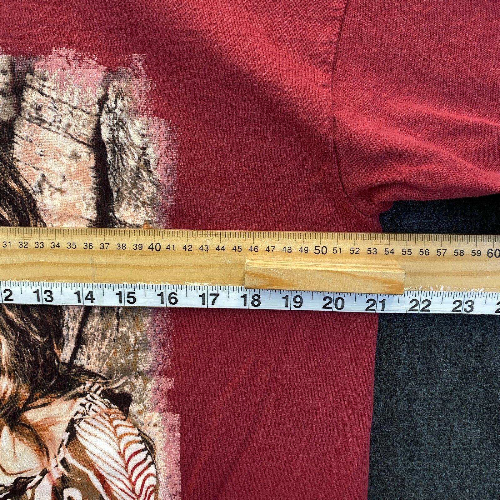 Product photograph [circular:0f63ed4a2e2219df]