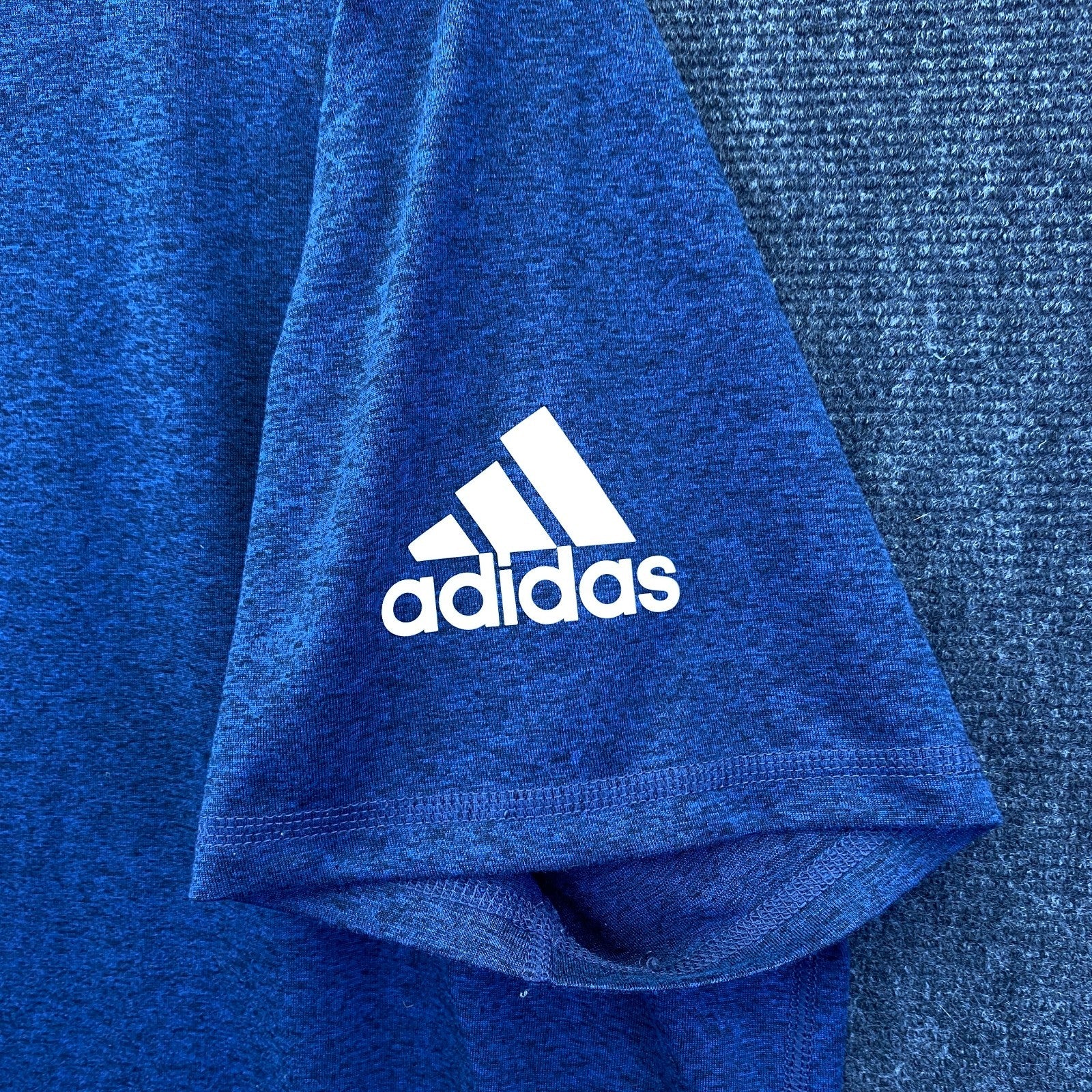 Product photograph [circular:302c446f9ce94689]