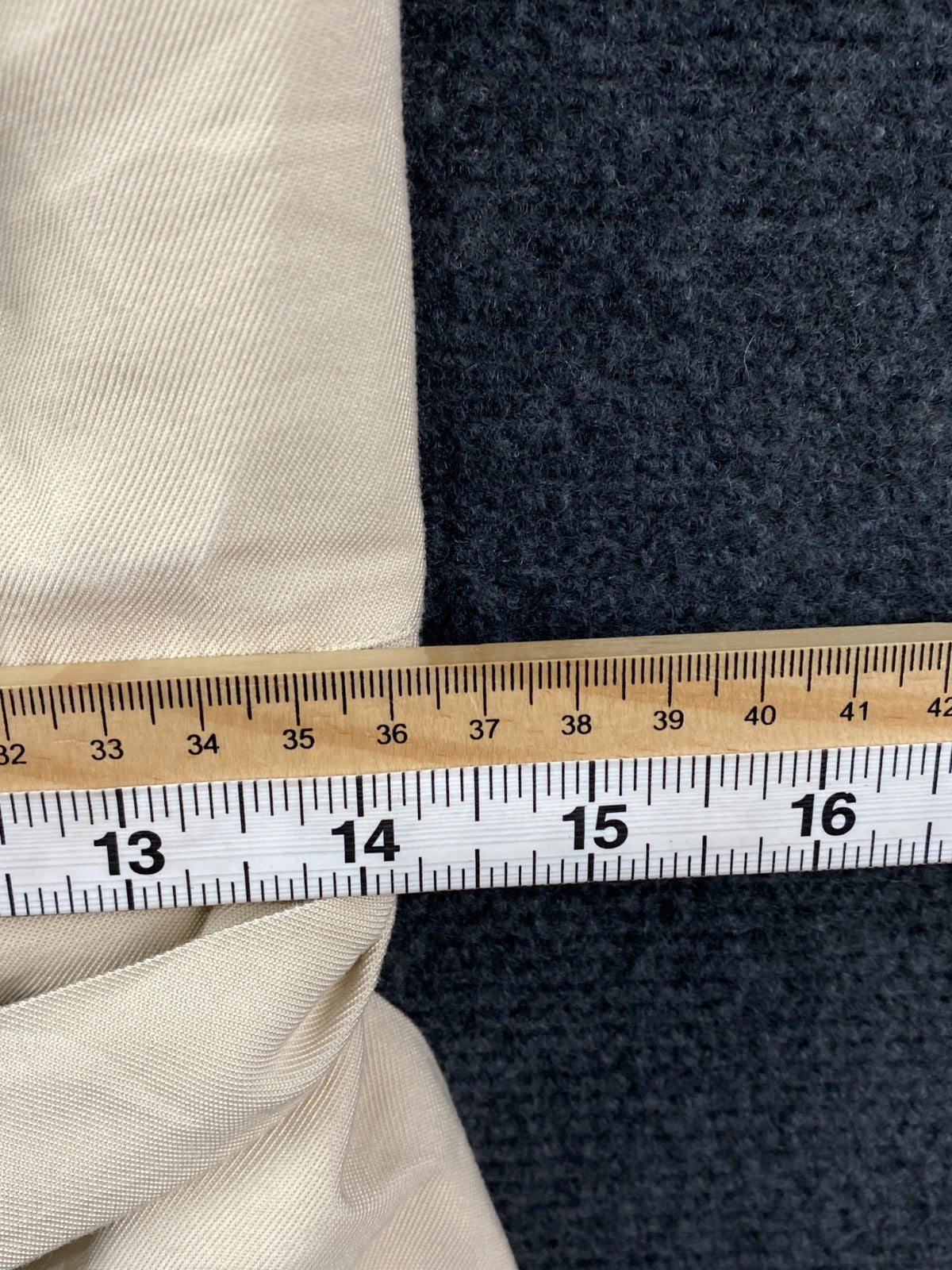 Product photograph [circular:f8e42ec894914ecf]