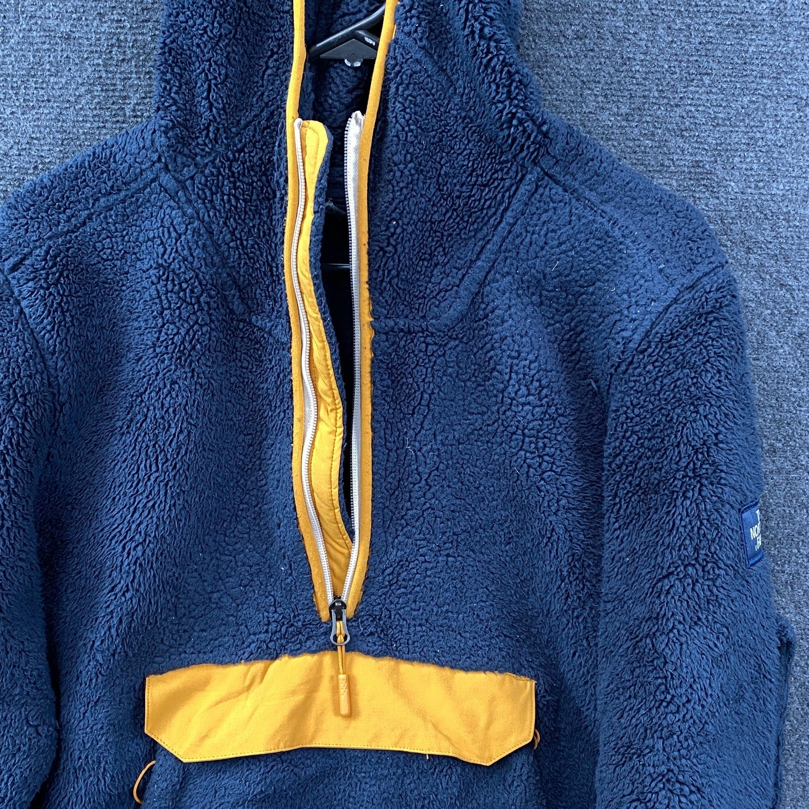 Product photograph [circular:bc977a90da897994]
