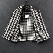 Product photograph [circular:e7cfbd3ef83a7611]