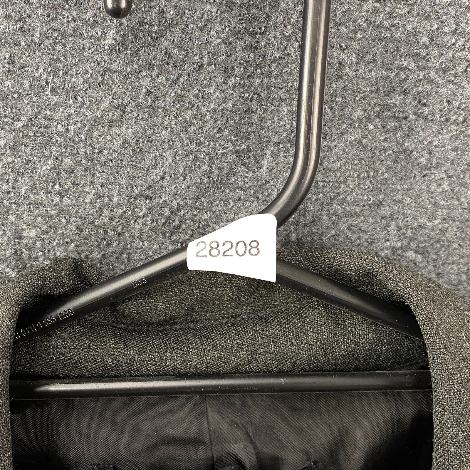 Product photograph [circular:461827059ba11965]