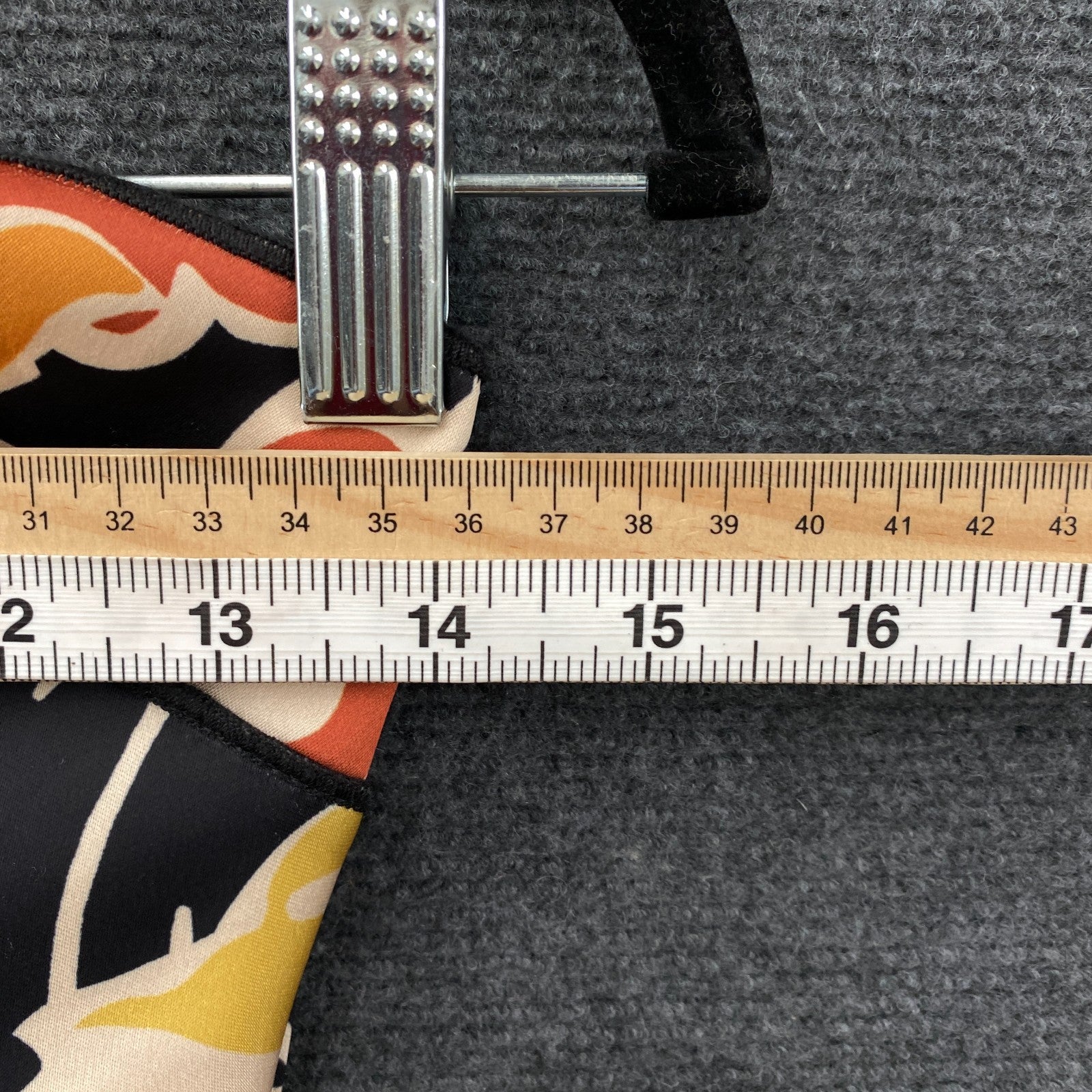 Product photograph [circular:c4daf4acdddefd2b]