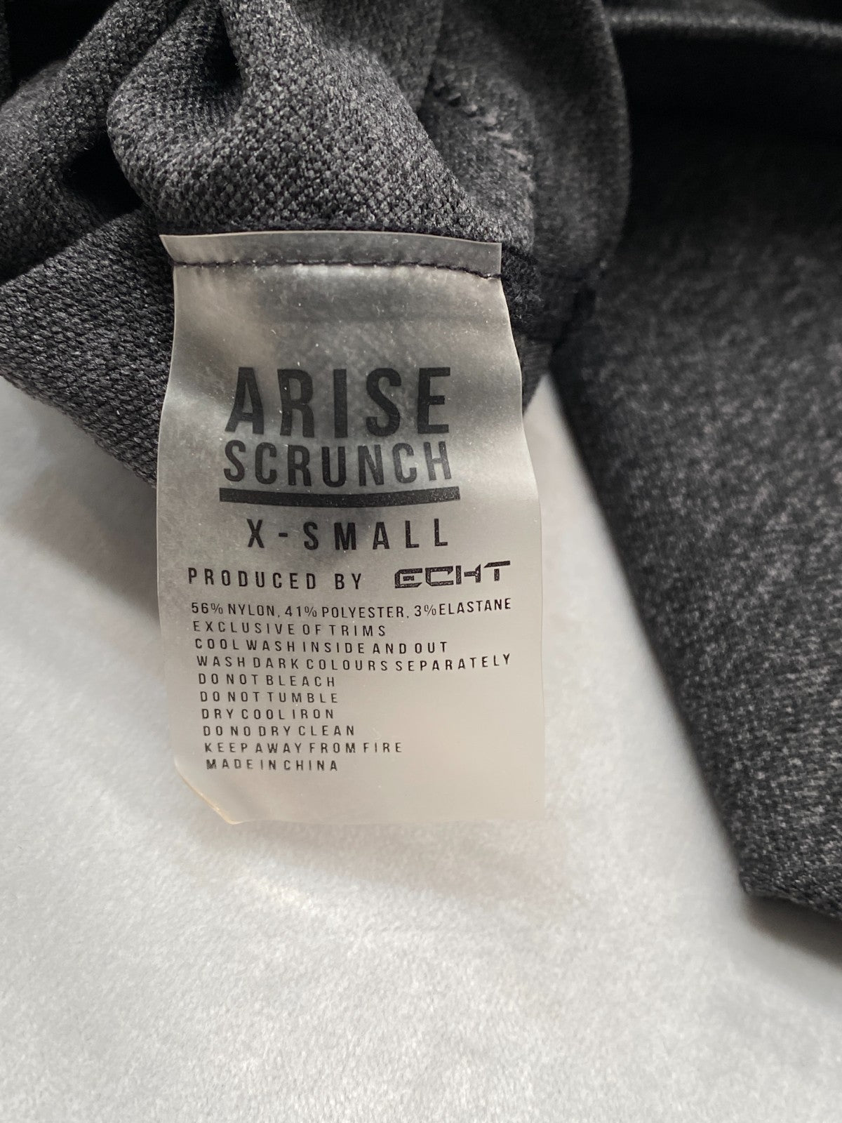Product photograph [circular:d408834872331df3]