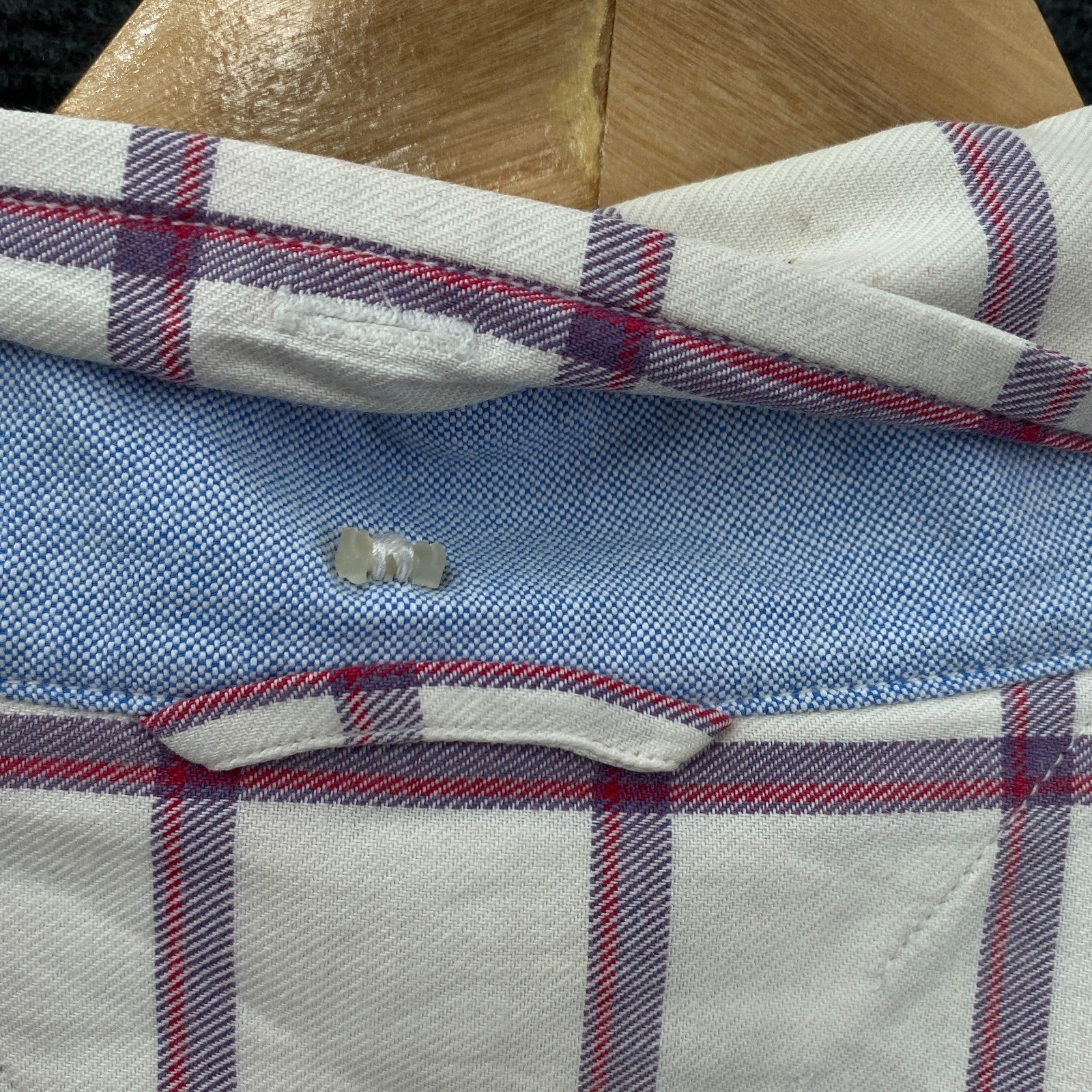 Product photograph [circular:988006a5869343f9]