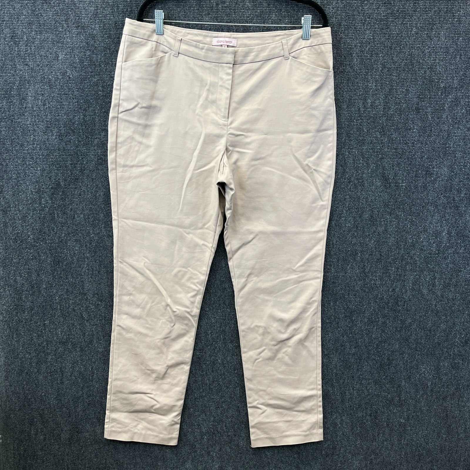 Product photograph [circular:6be7e983cd33171f]