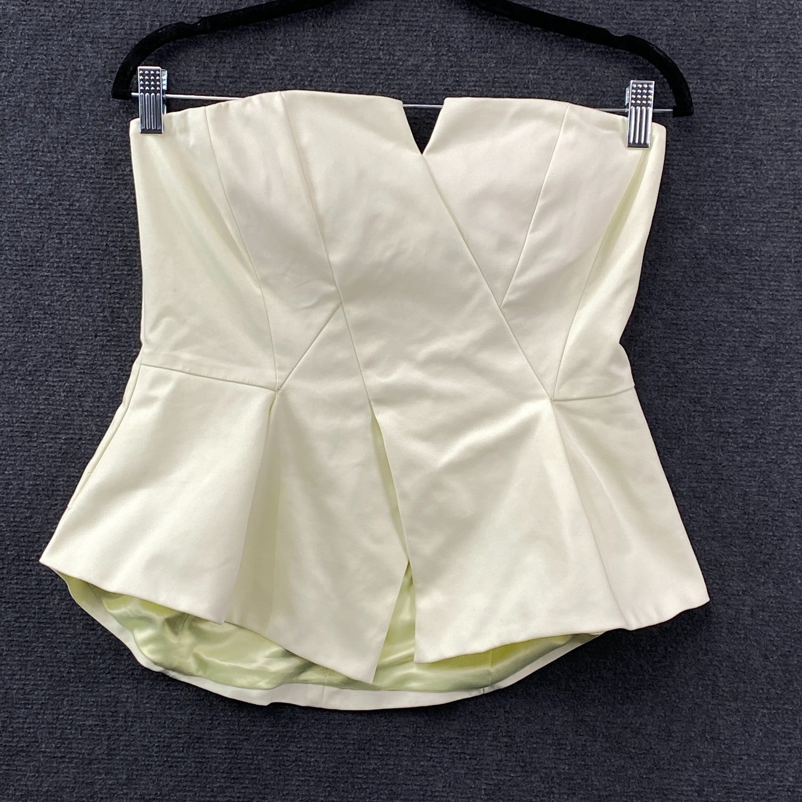 Product photograph [circular:c719b2b620b324ef]