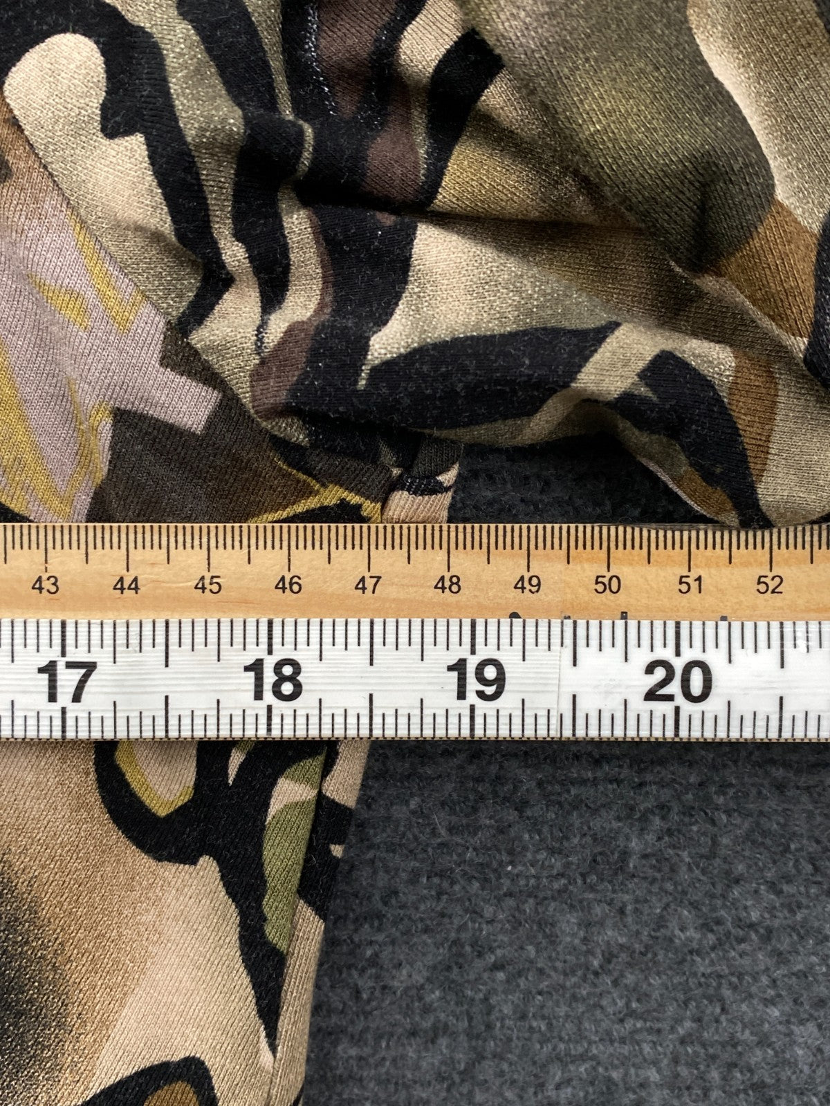 Product photograph [circular:cdc96c47377f1fd0]