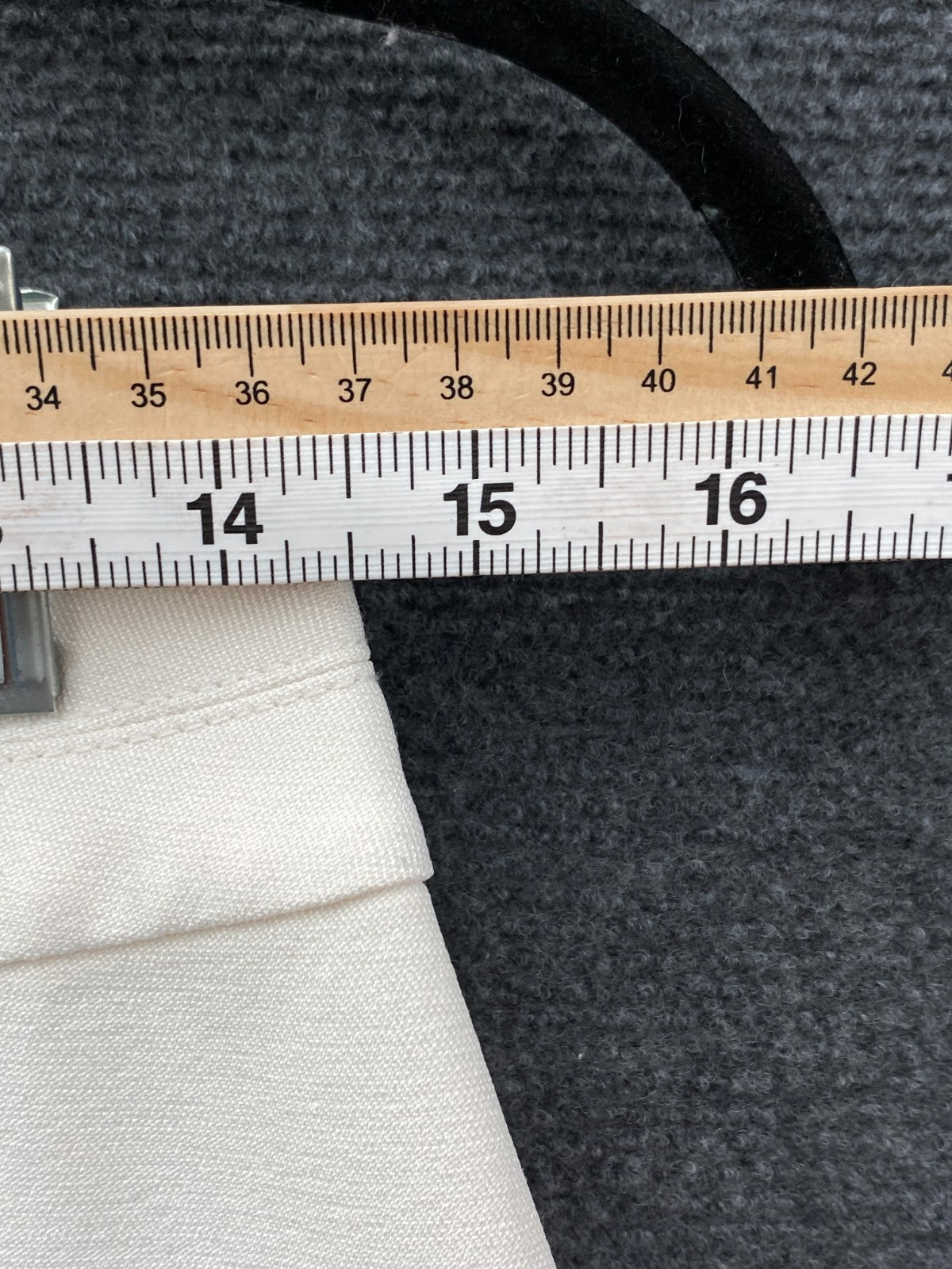 Product photograph [circular:164dfdfee3cac59b]