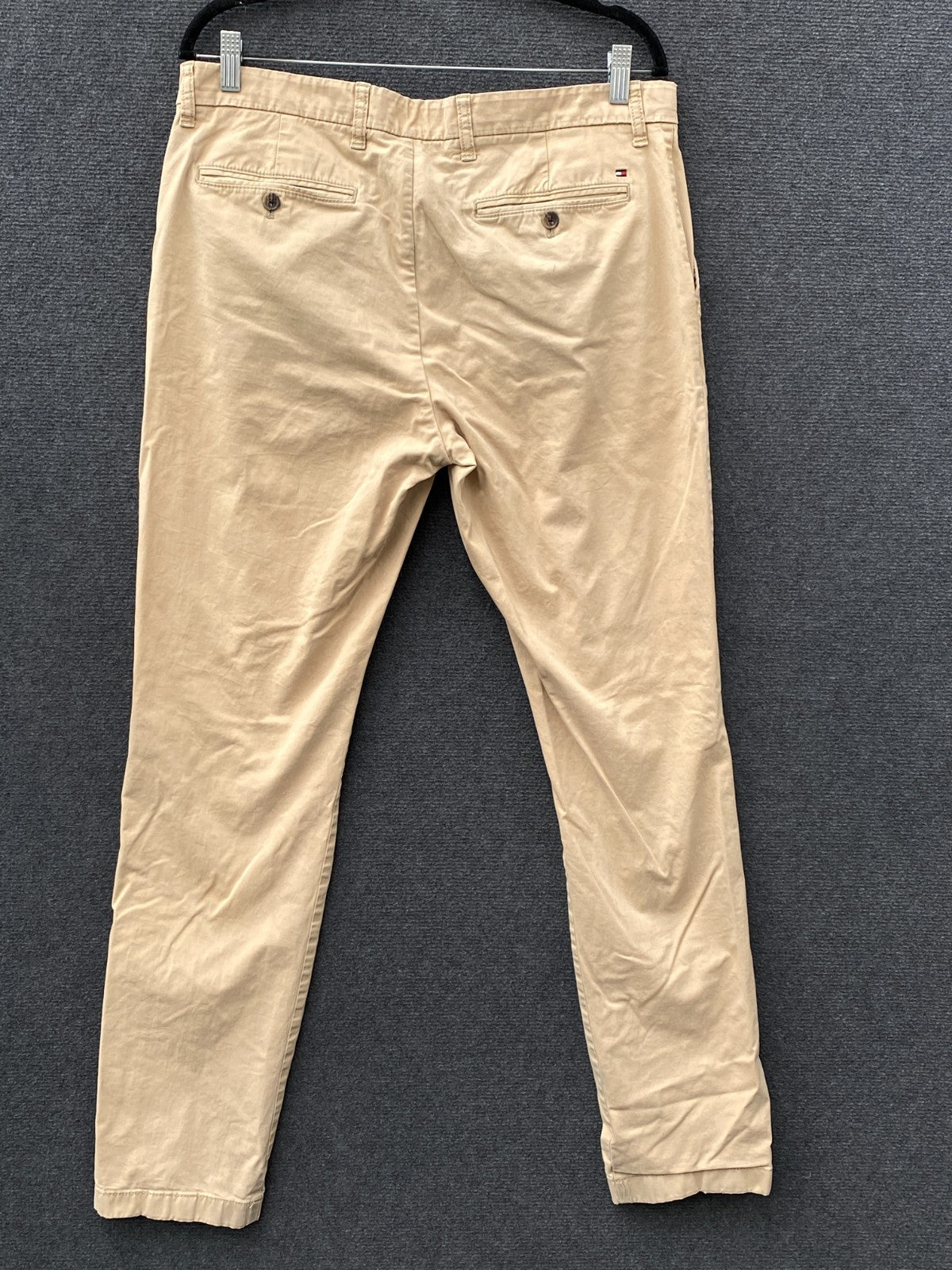 Product photograph [circular:ec29f9aec3cc1c0e]