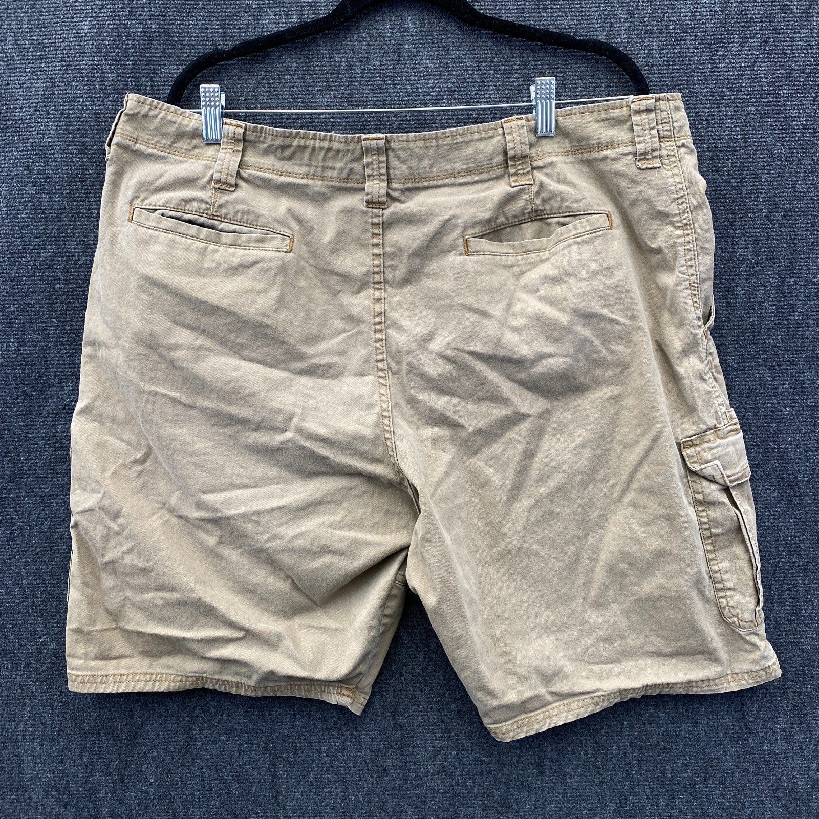 Product photograph [circular:9e3e938ebda8a1bc]
