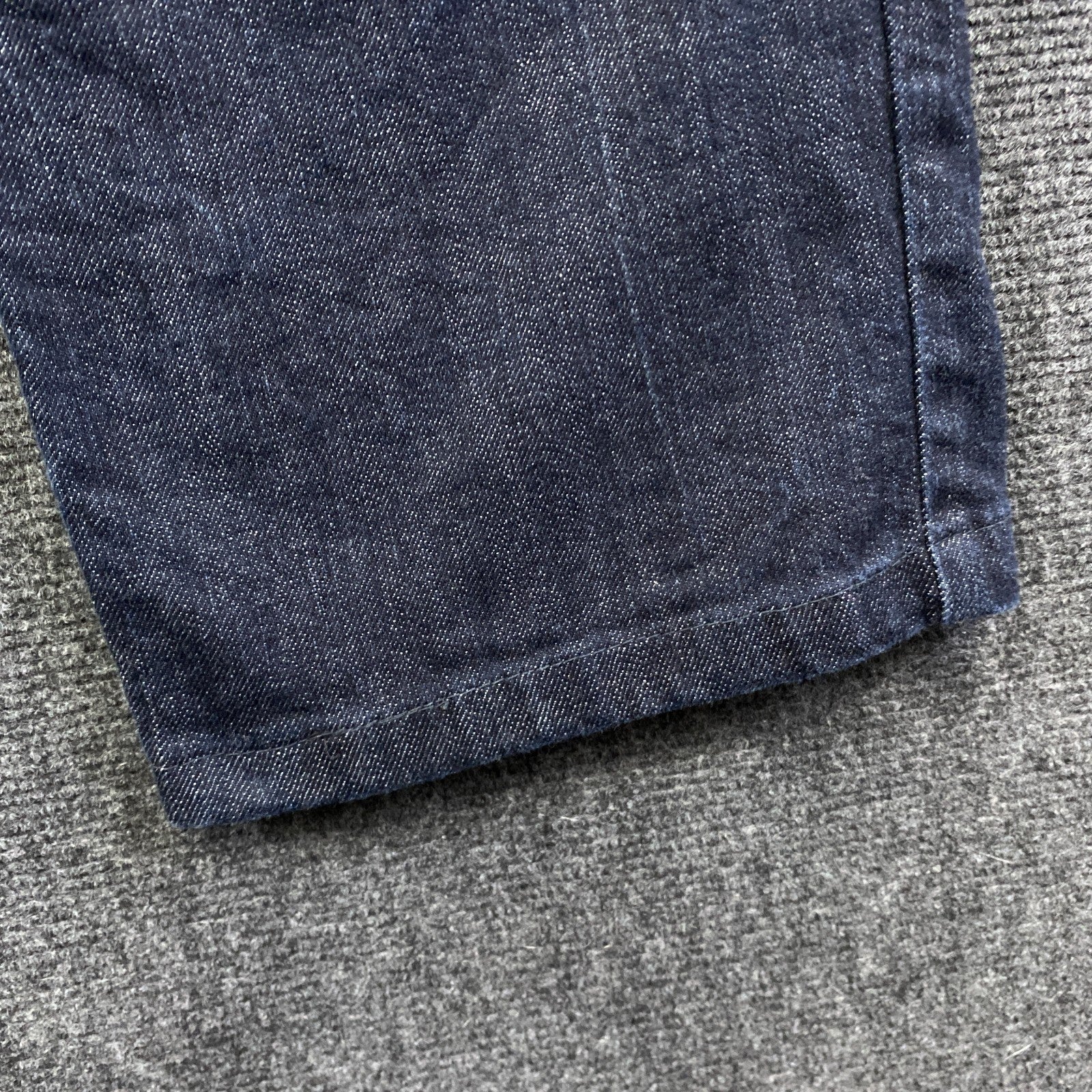 Product photograph [circular:2c8d09343c3aee74]
