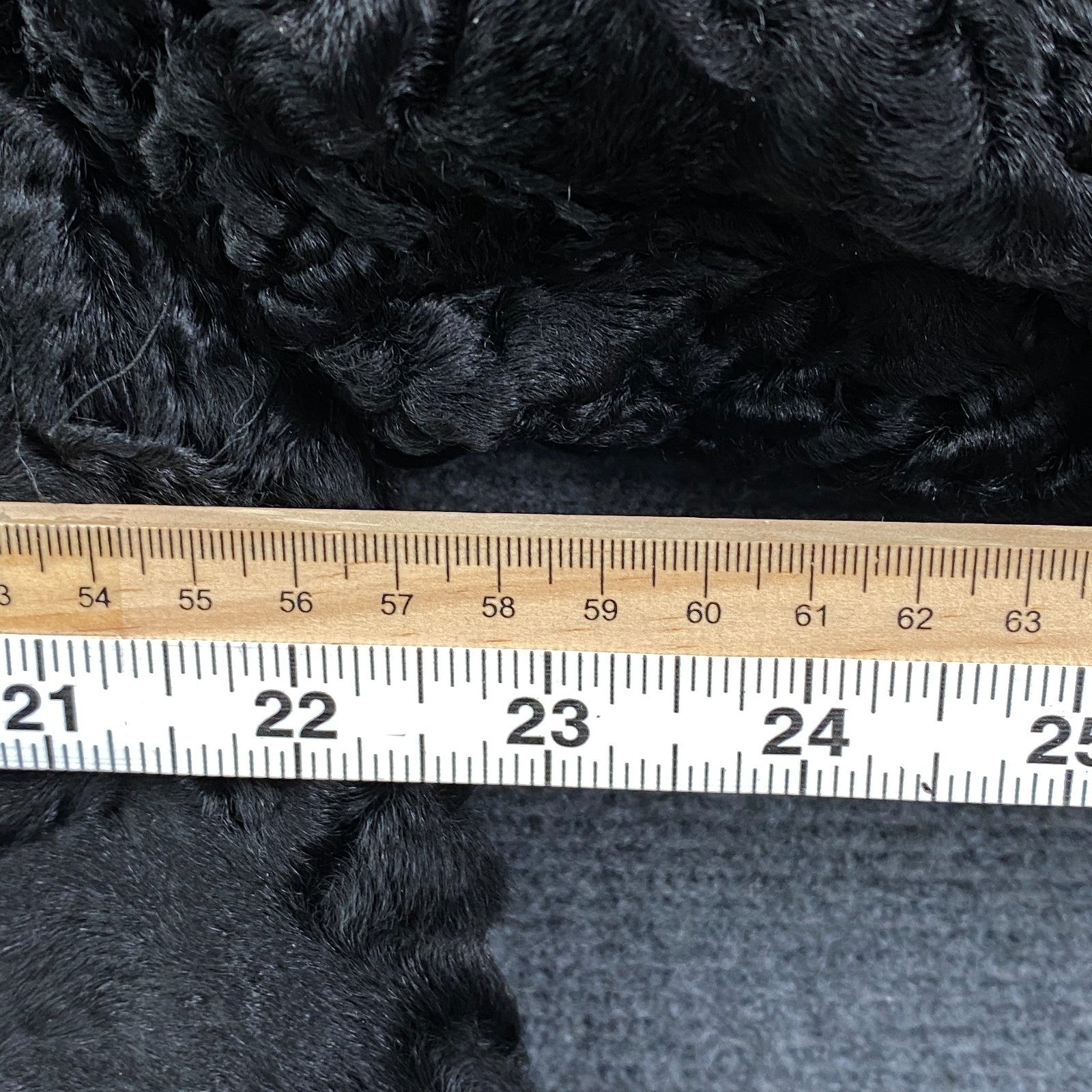 Product photograph [circular:b95c0297524f9405]