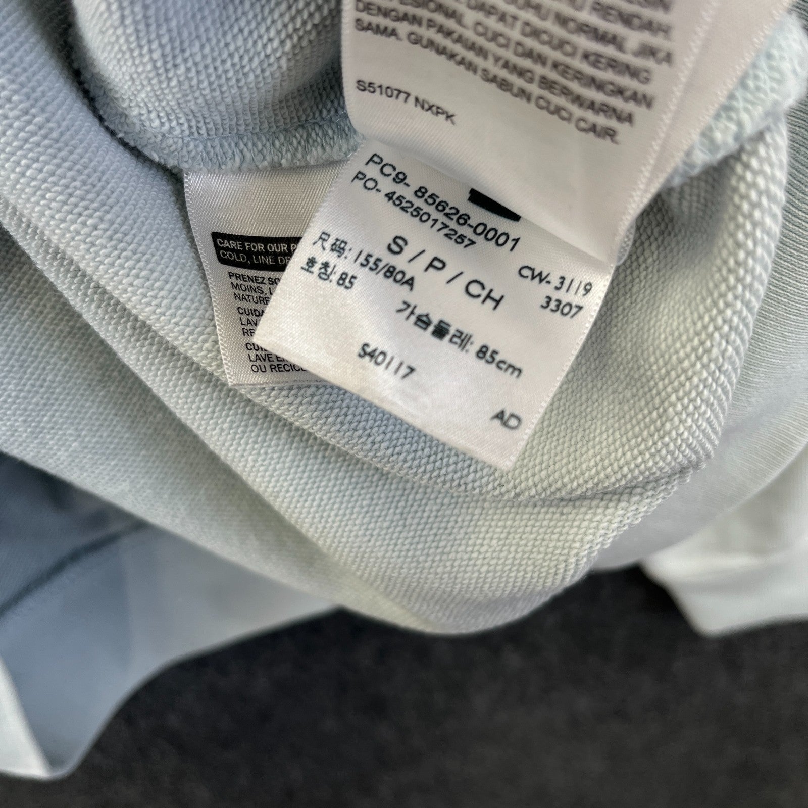 Product photograph [circular:da76068bad6612fe]