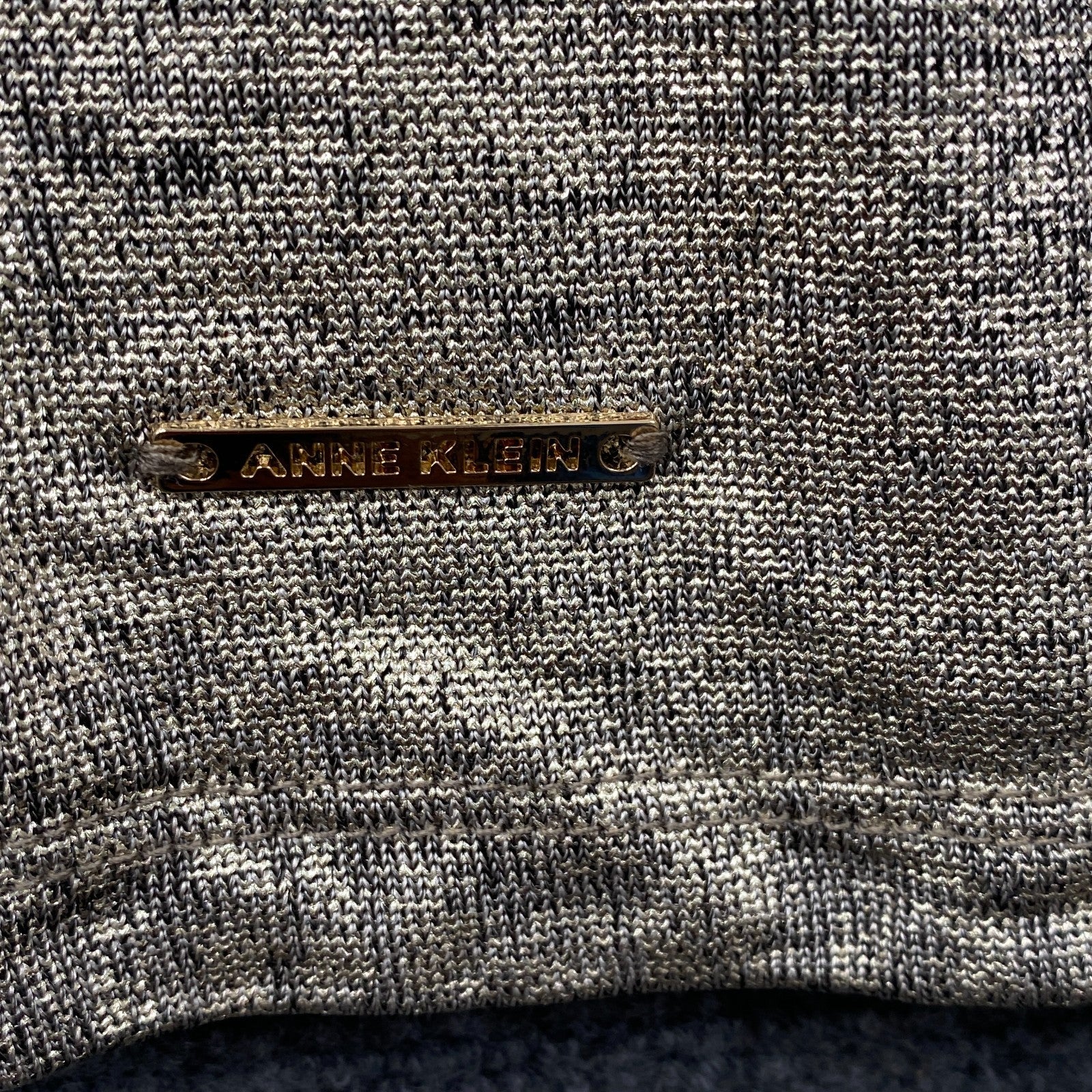Product photograph [circular:96a19287d10e994d]