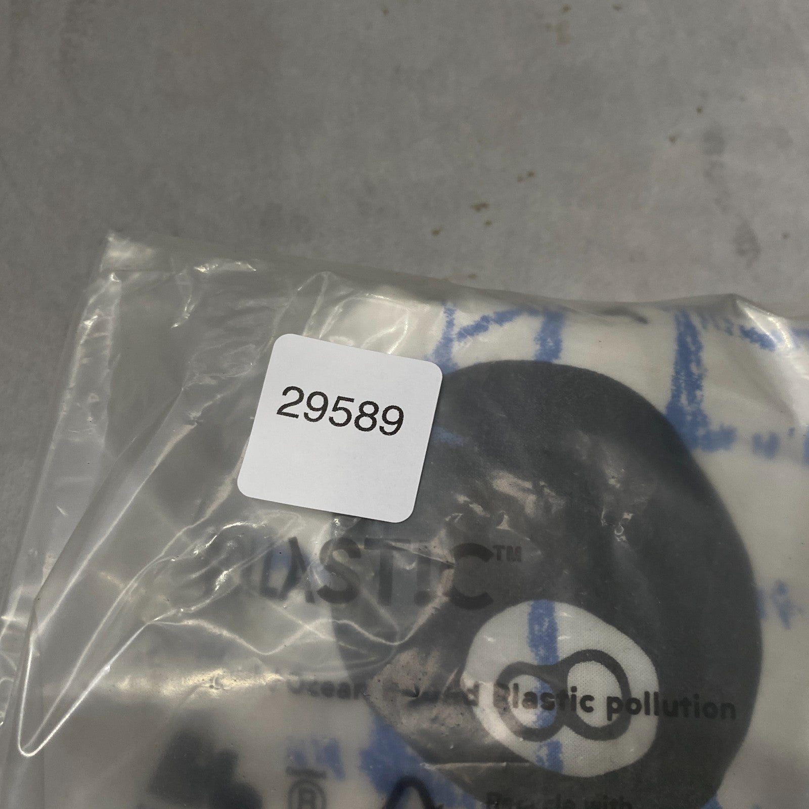 Product photograph [circular:16e75c6ebf29f0b3]