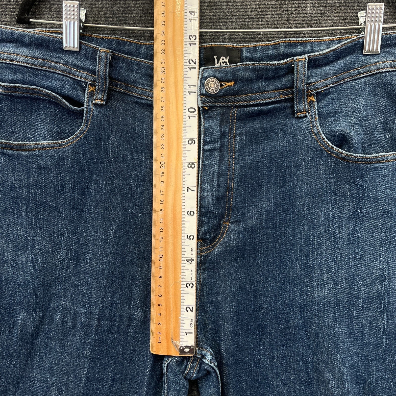 Product photograph [circular:c423d802cee2550f]