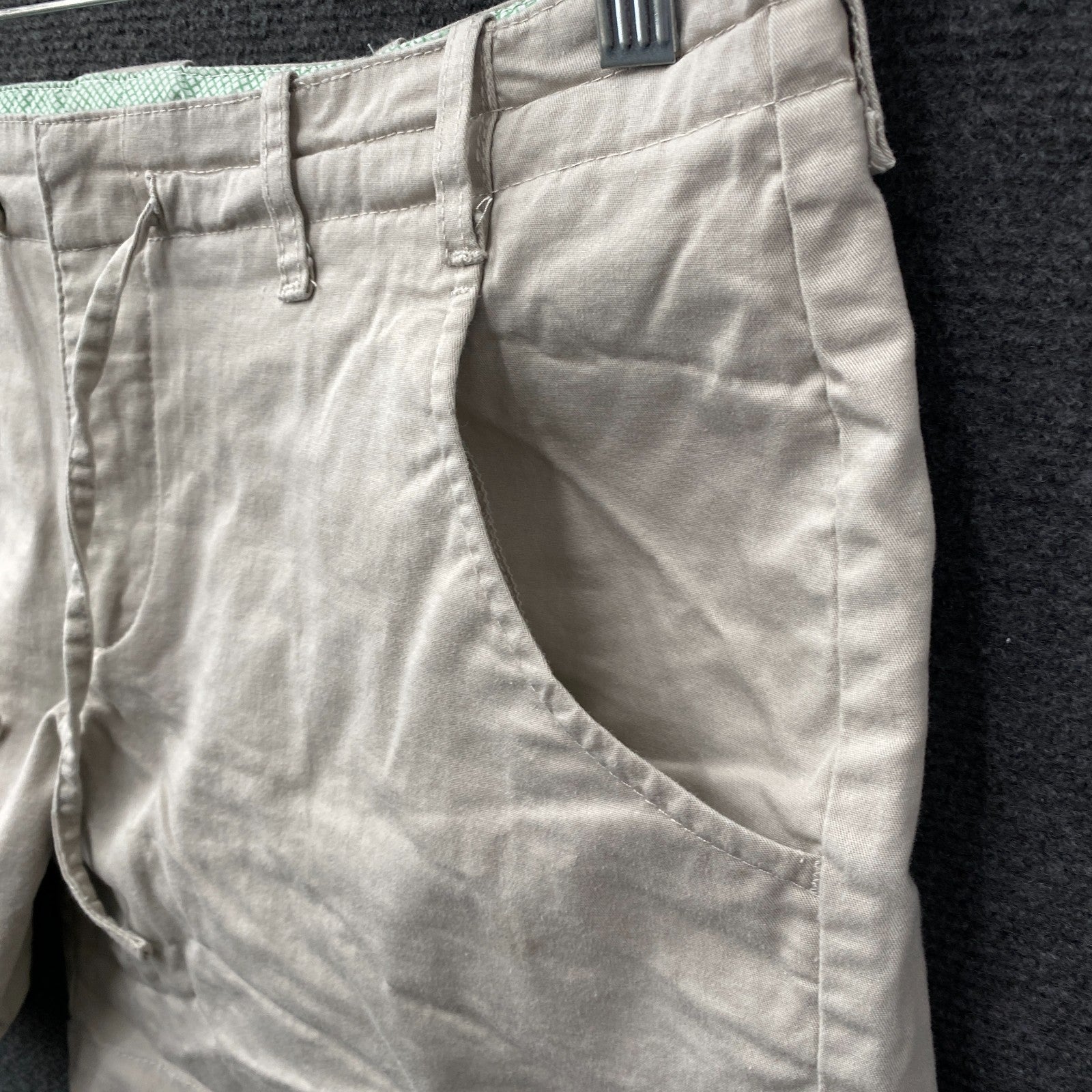 Product photograph [circular:7e9aebae2149b911]