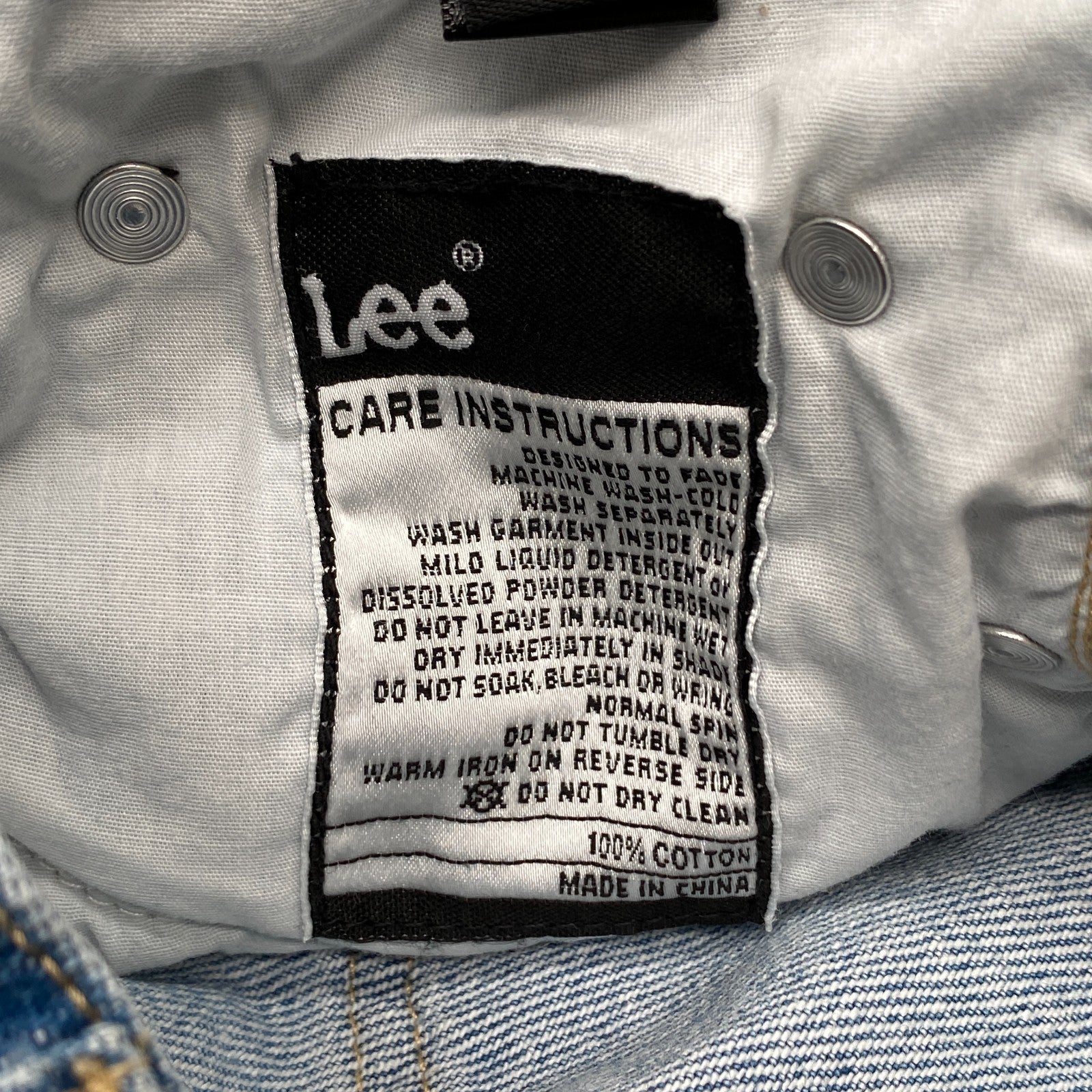 Product photograph [circular:9e8872cfa3666aac]