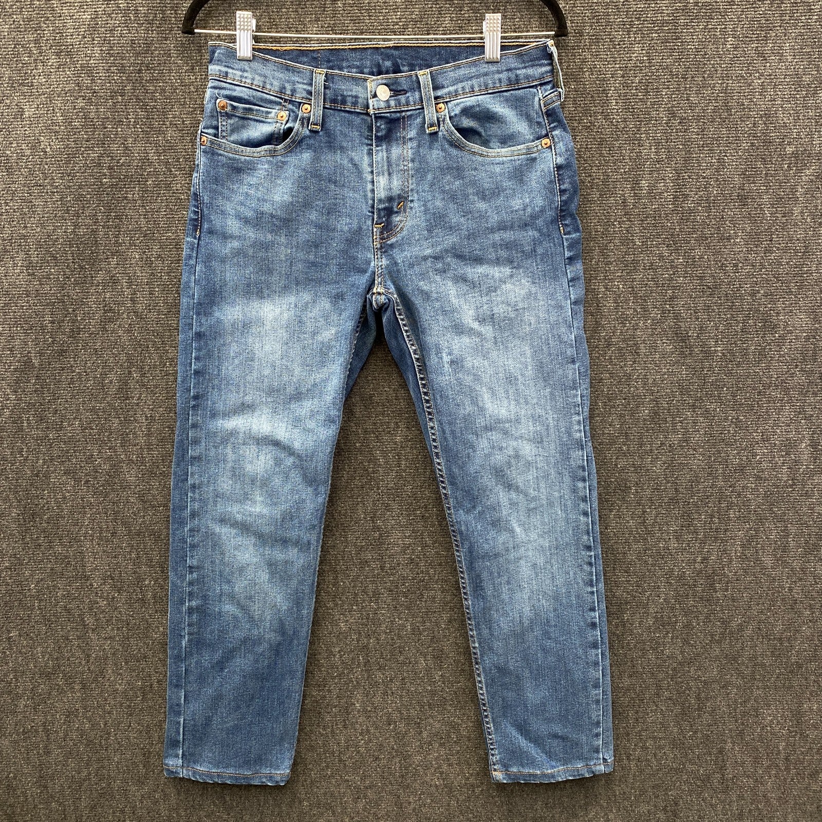 Product photograph [circular:64ad9b0d5b39f529]