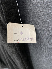 Product photograph [circular:5c84bfe9270957c5]