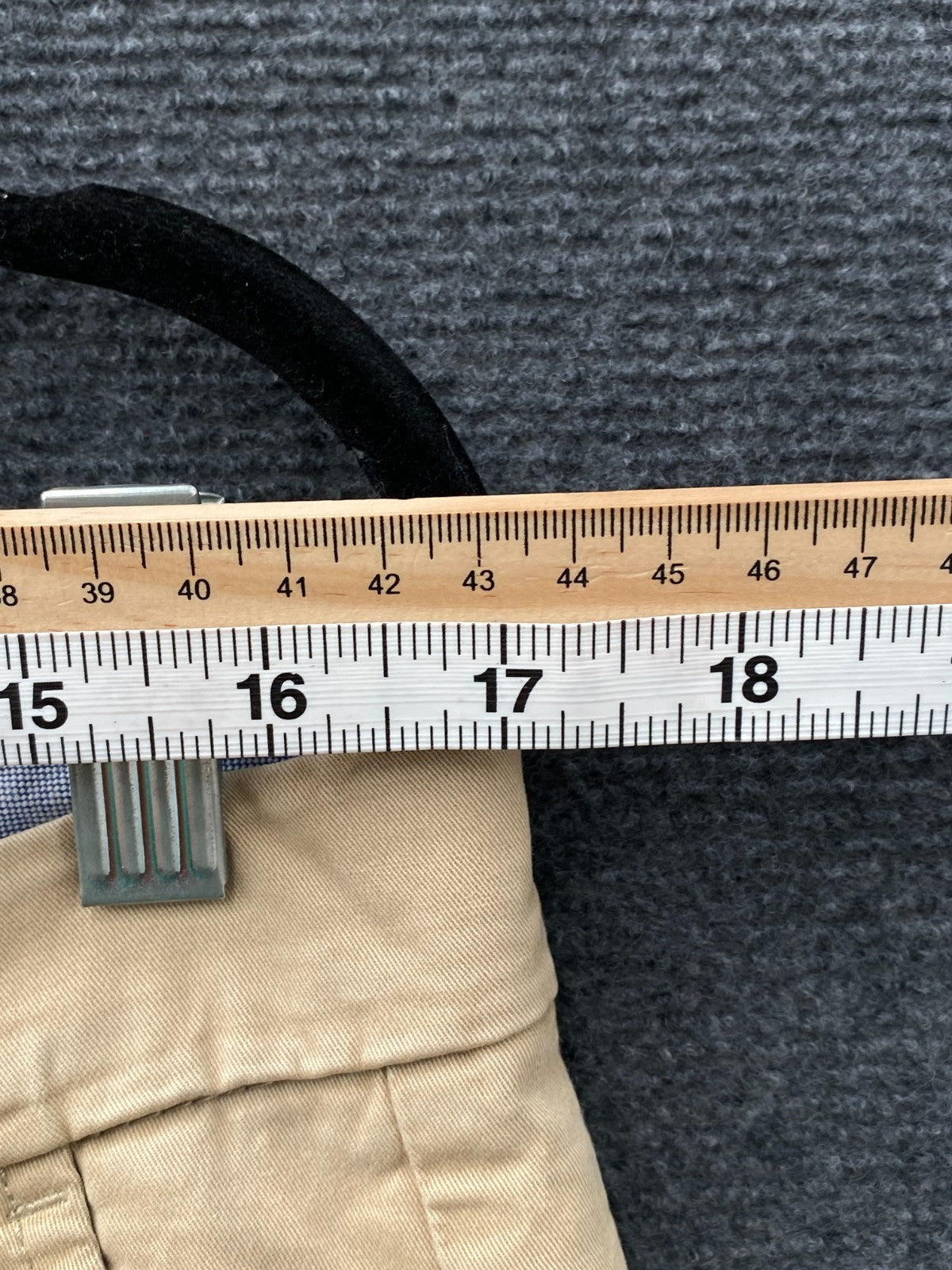Product photograph [circular:a45f962860337f6e]