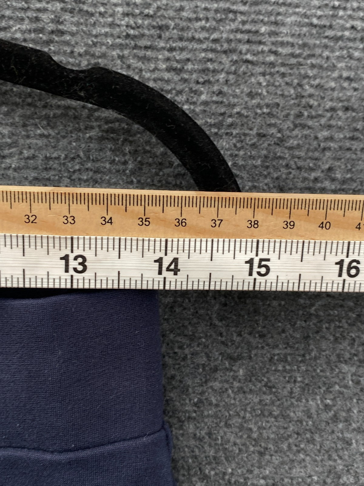 Product photograph [circular:36dbf9de869411c0]