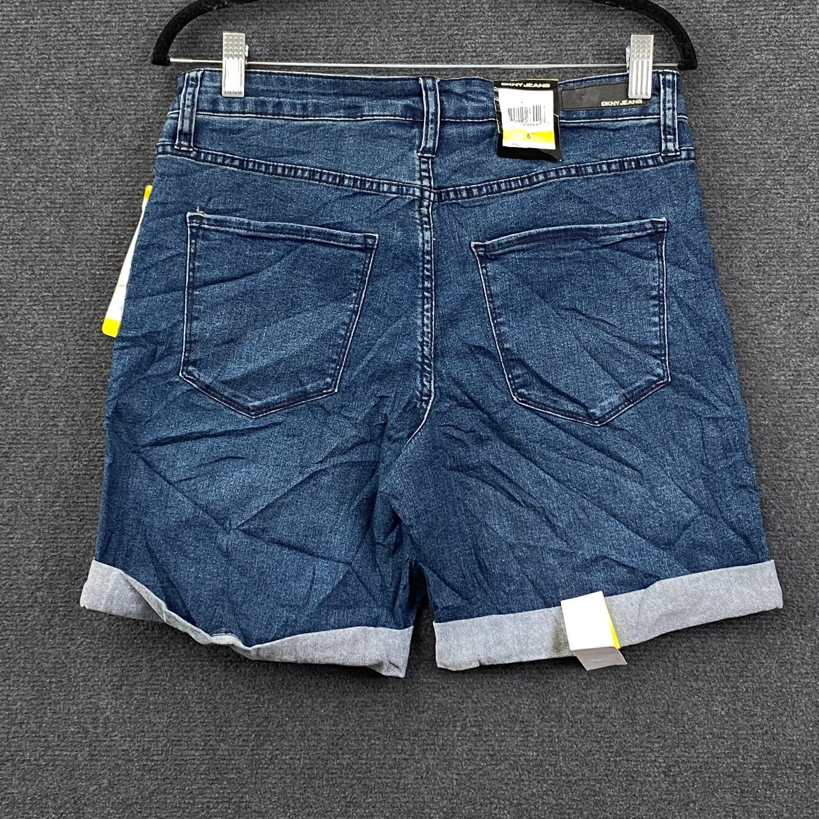 Product photograph [circular:f4a9d5921b3b827e]
