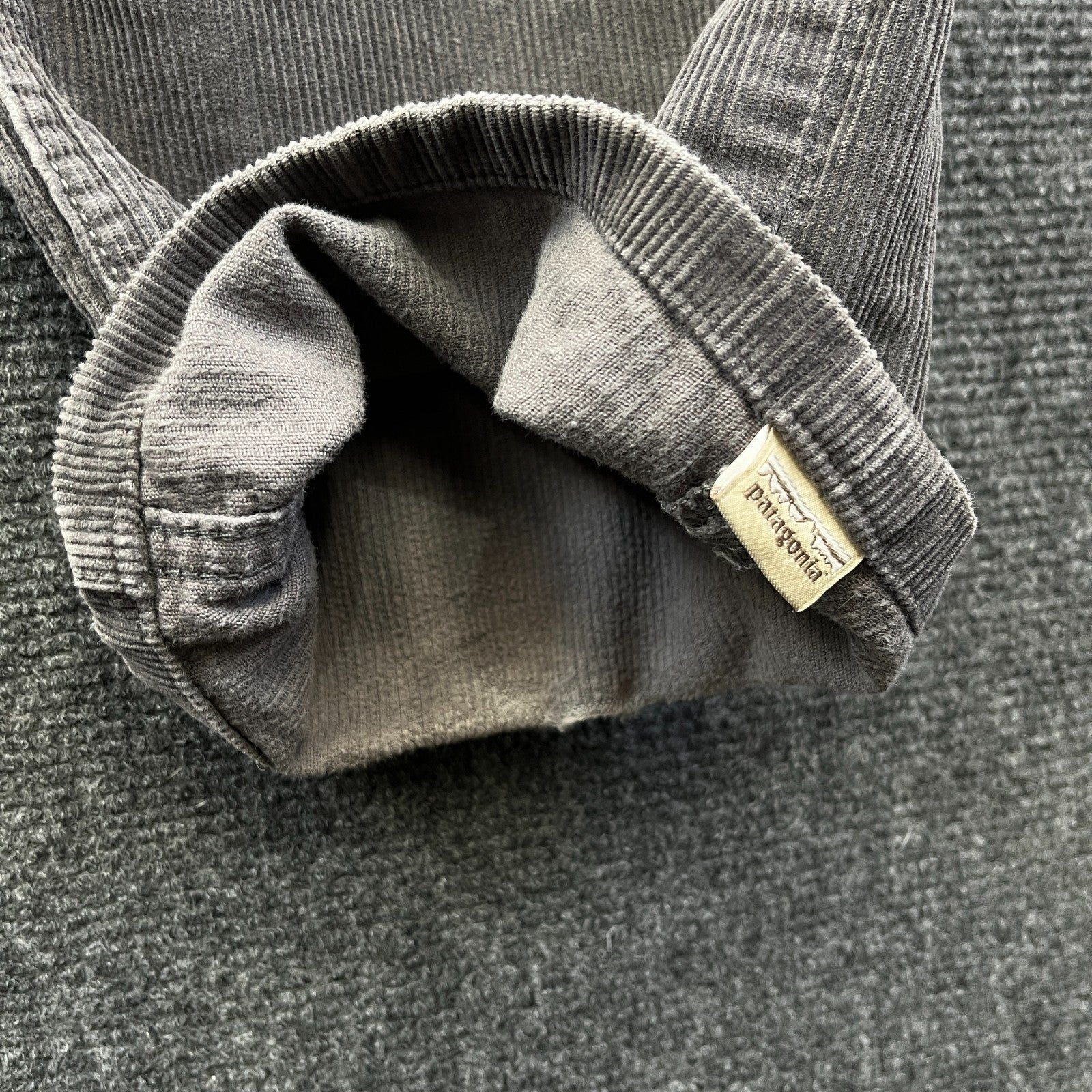 Product photograph [circular:f7521b8fe727d89c]