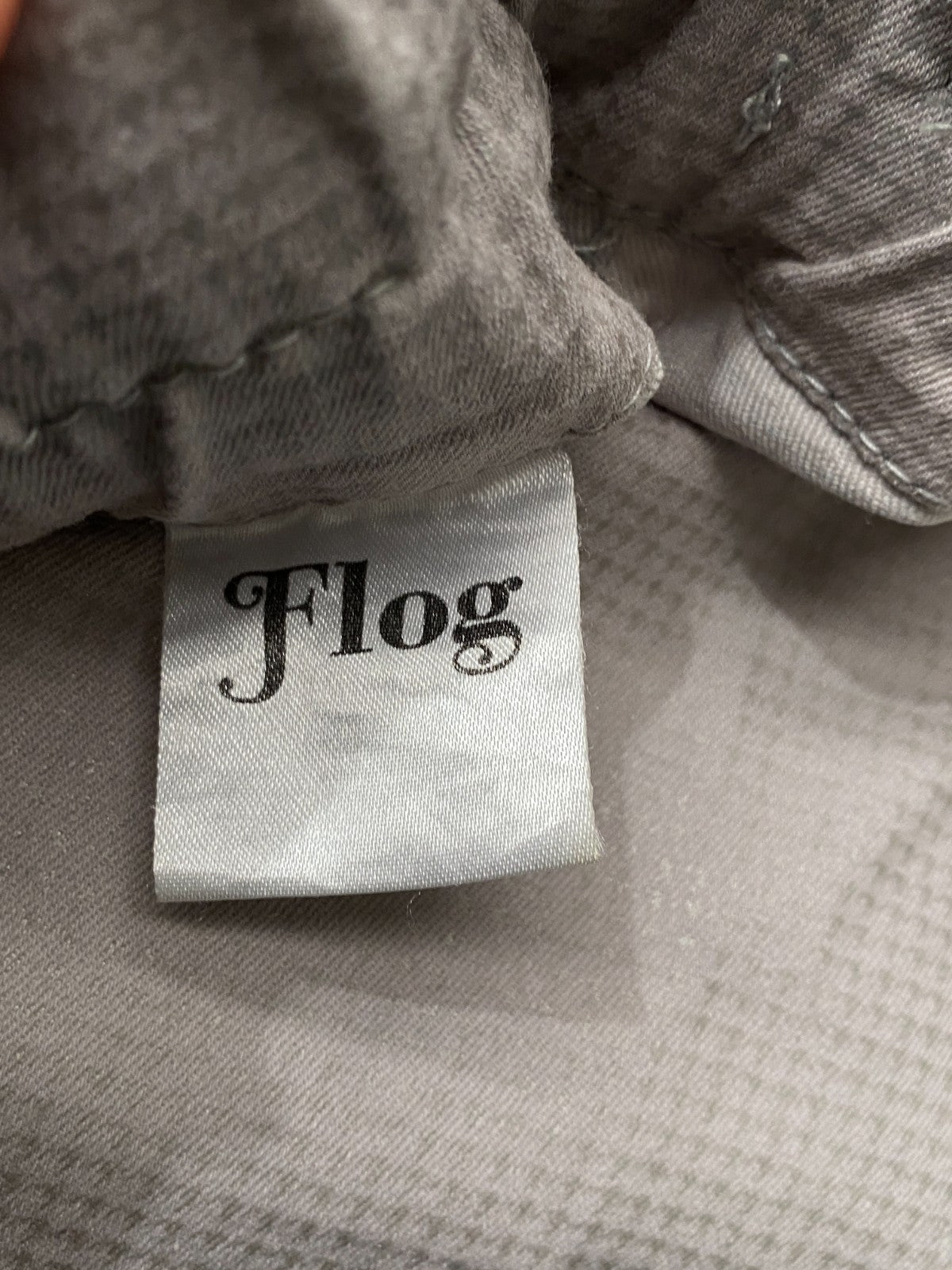Product photograph [circular:e6f4f2d09ad312cf]
