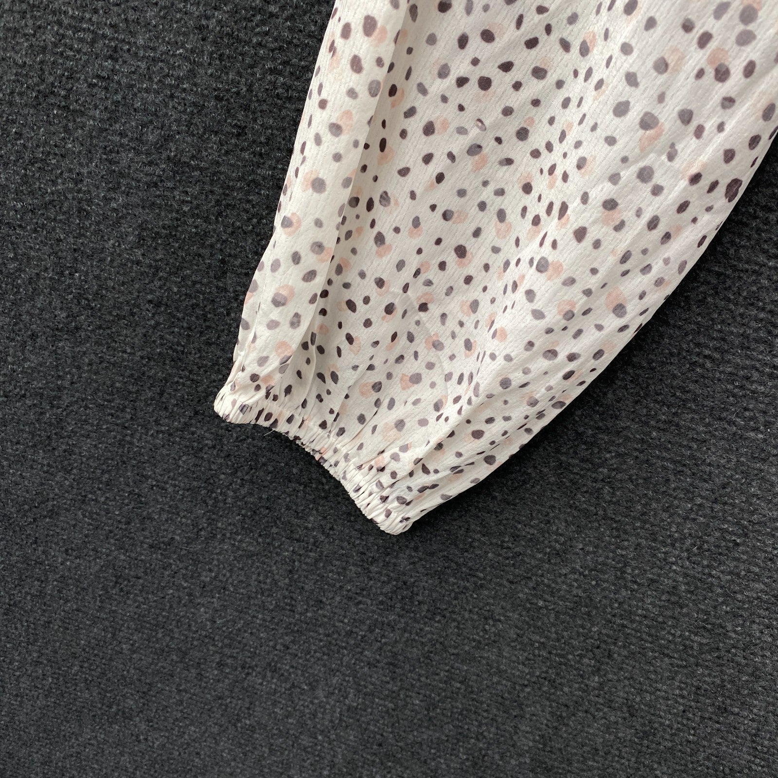 Product photograph [circular:4f543674751e97cd]