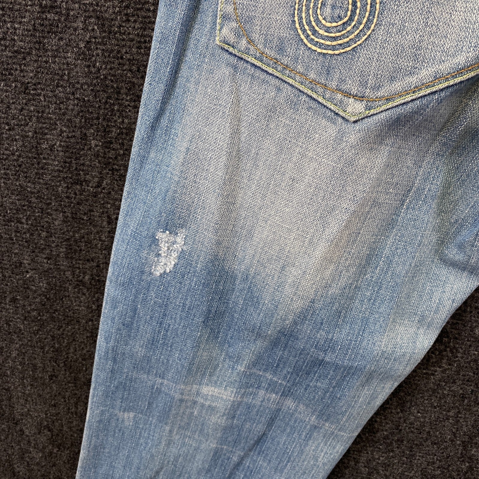 Product photograph [circular:6da329d9d4875b92]