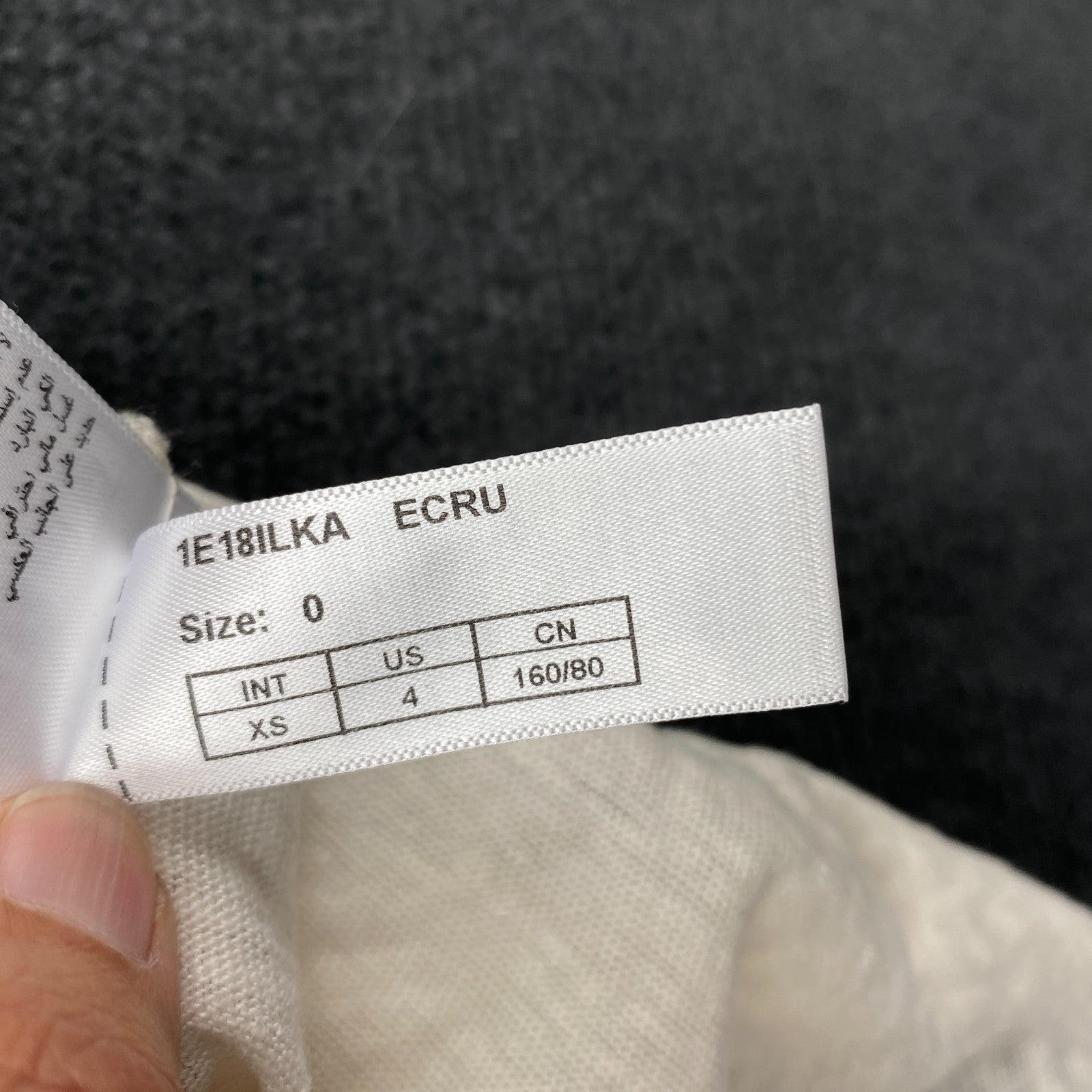 Product photograph [circular:30a319ecac4e2f4f]