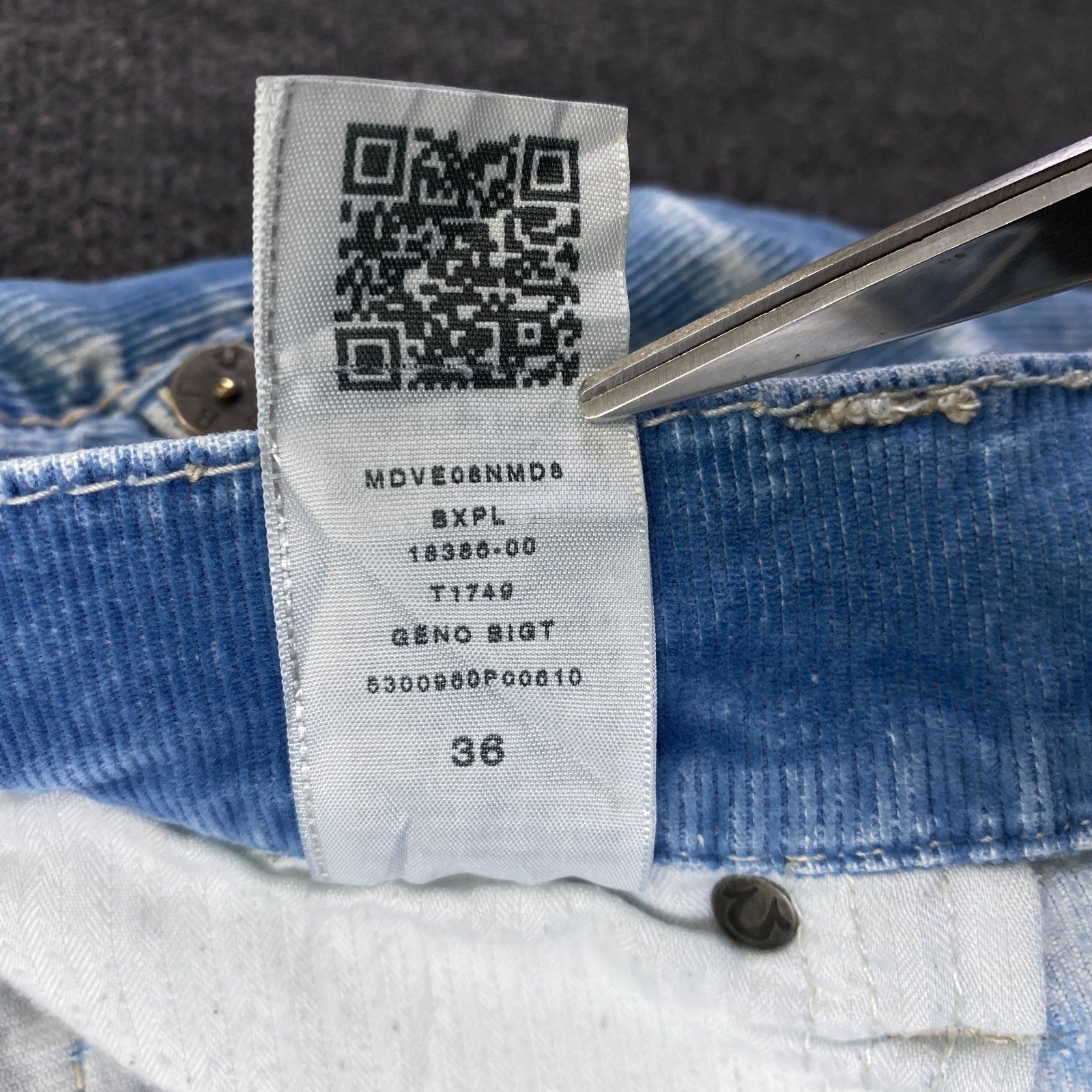 Product photograph [circular:7ae8f8957df8fdb2]
