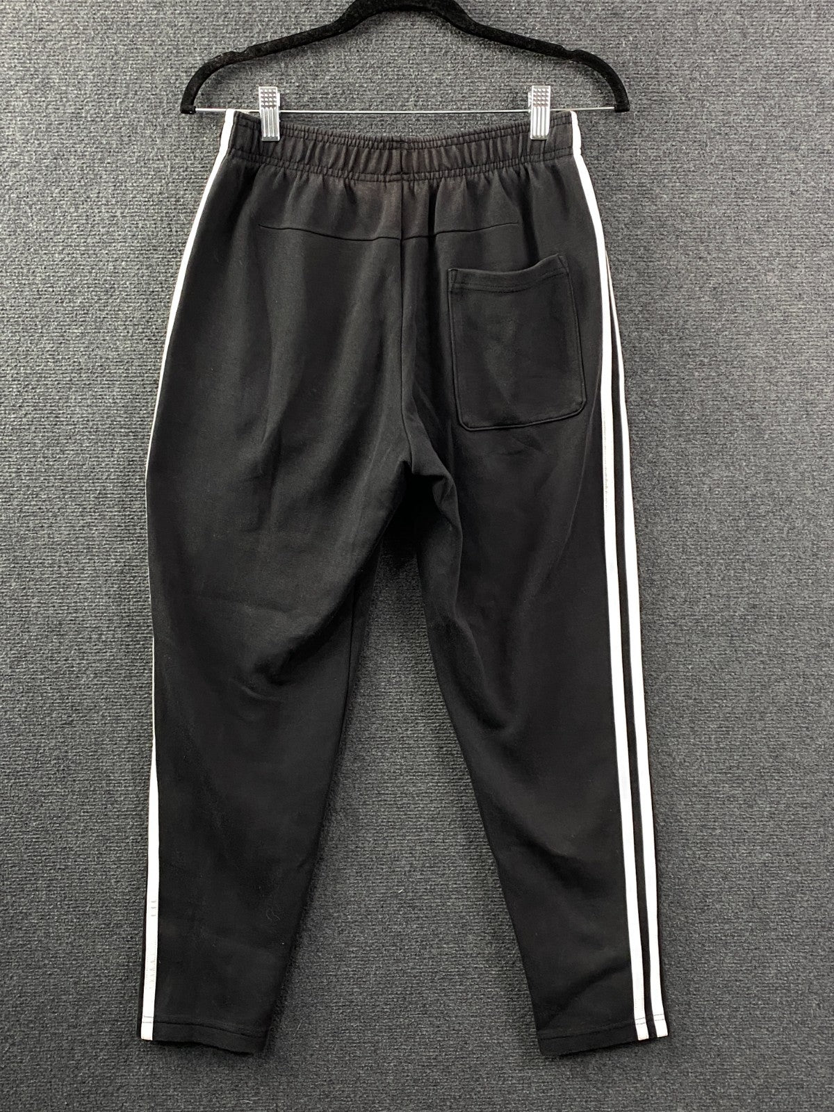 Product photograph [circular:18e070087bf418a3]