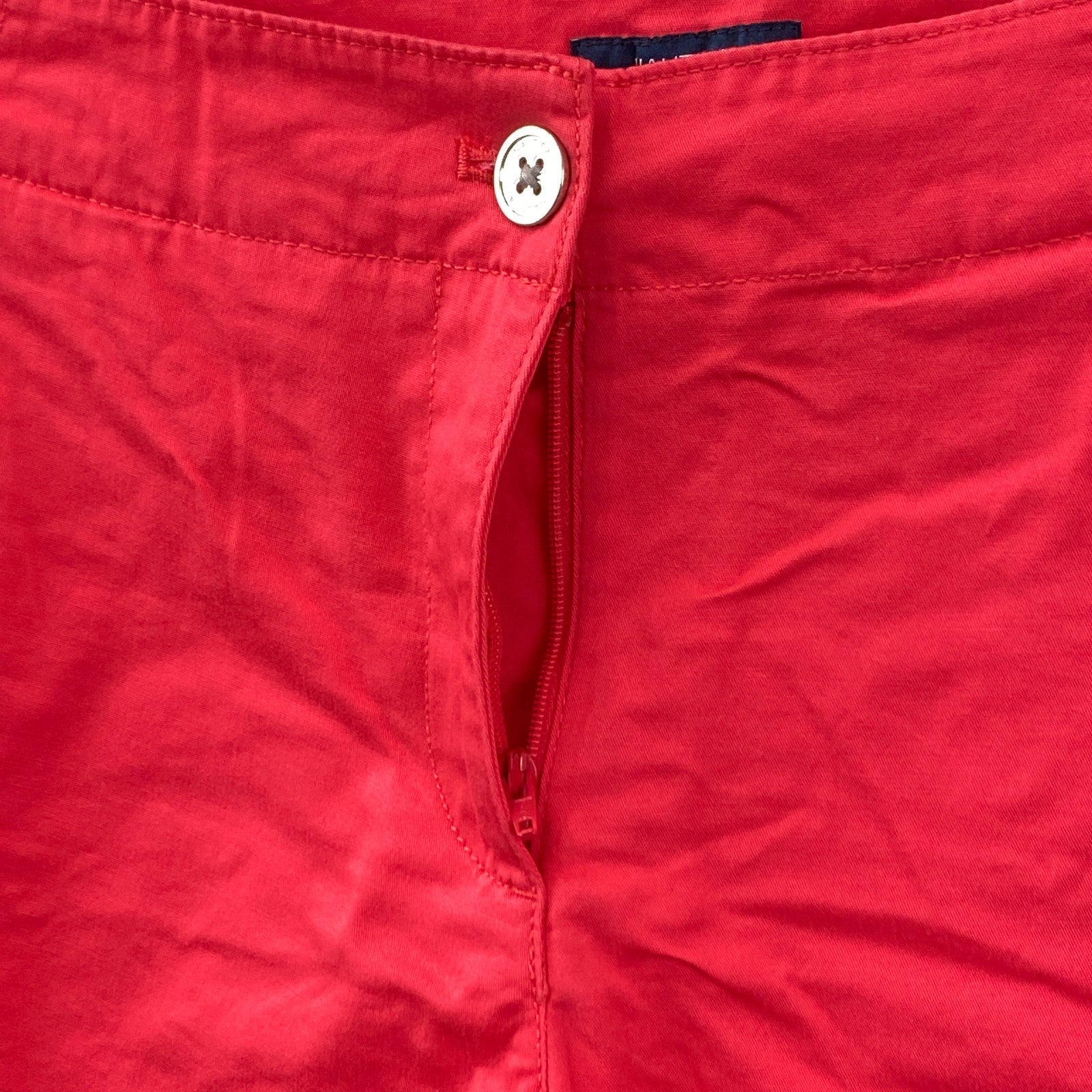 Product photograph [circular:9aa624909f63cef3]