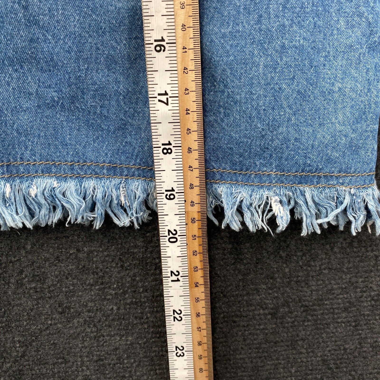 Product photograph [circular:8f5b55370bee65dd]