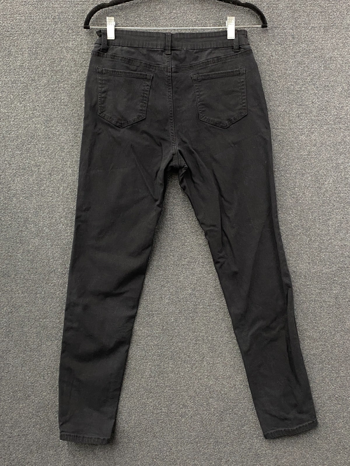 Product photograph [circular:42fc1080ca64549c]