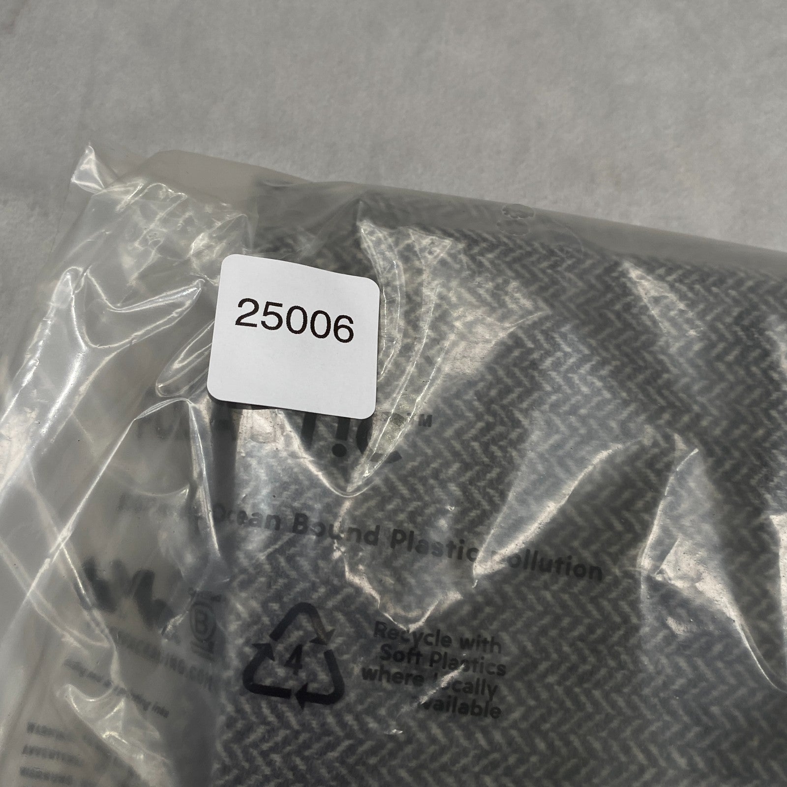 Product photograph [circular:f5453e5922e96d1a]