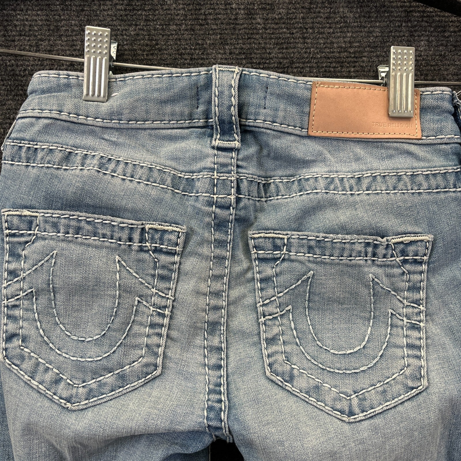 Product photograph [circular:d704332c5609cd9e]
