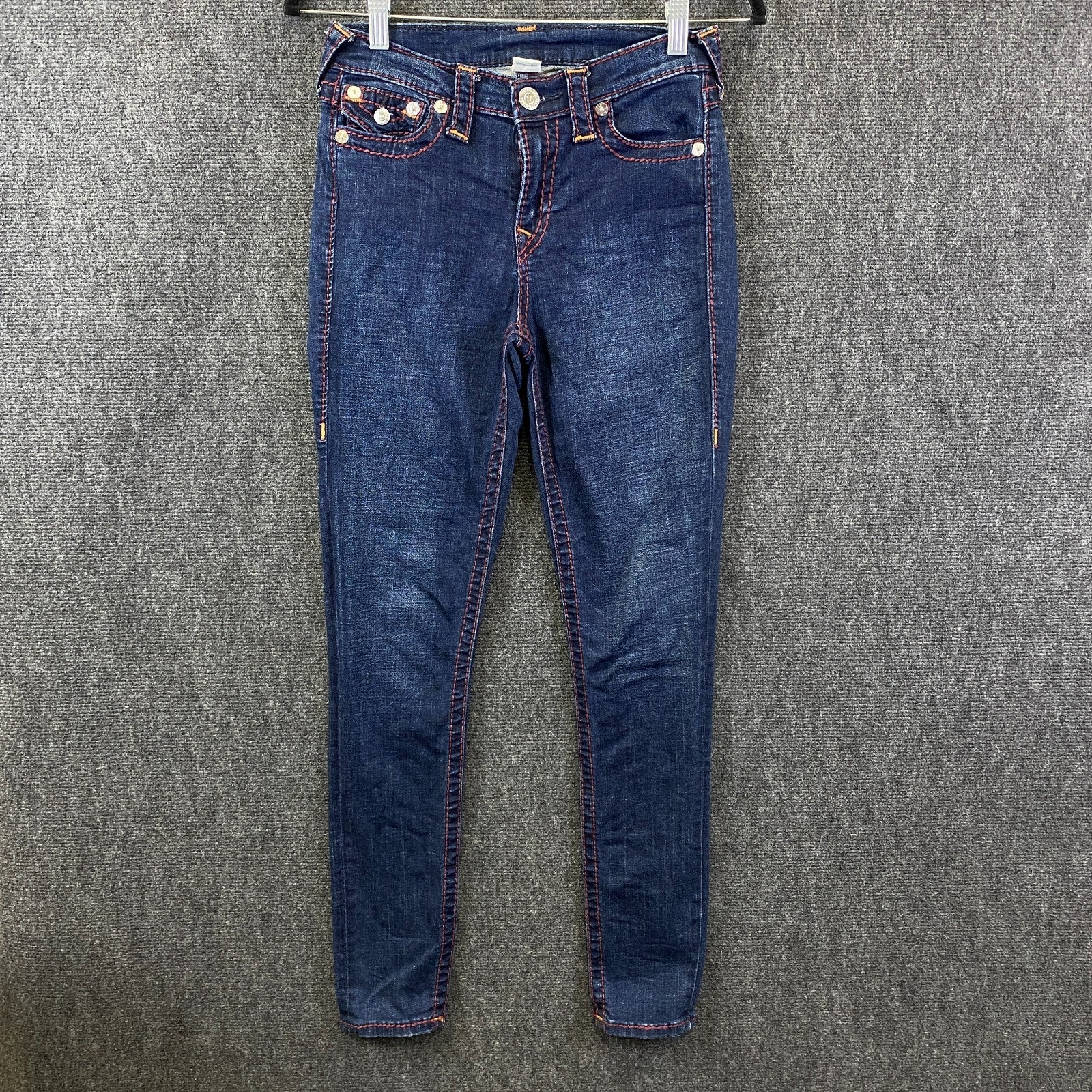 Product photograph [circular:e59ee4b36e944a6e]